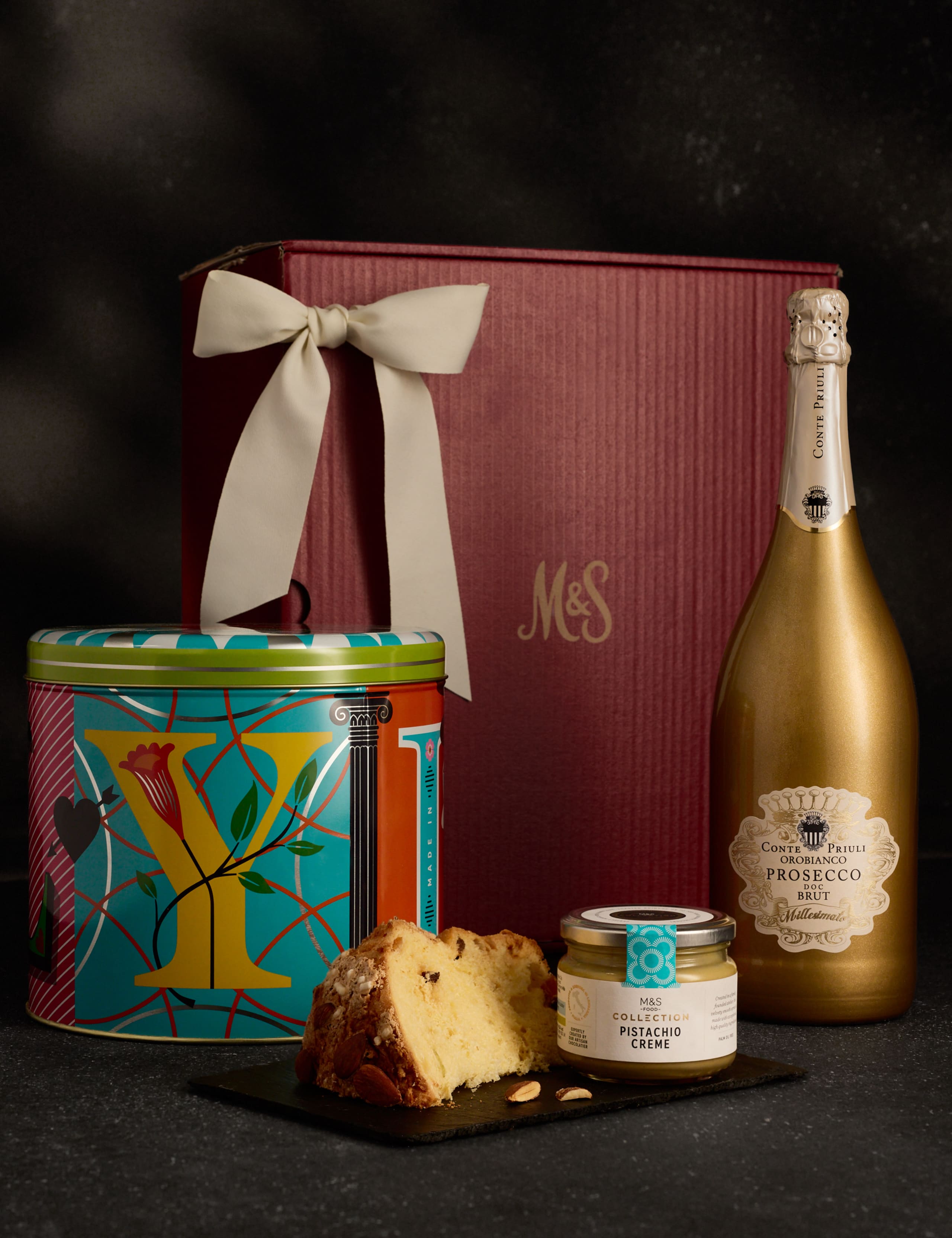 The Ultimate Panettone & Prosecco Magnum Hamper 1 of 4