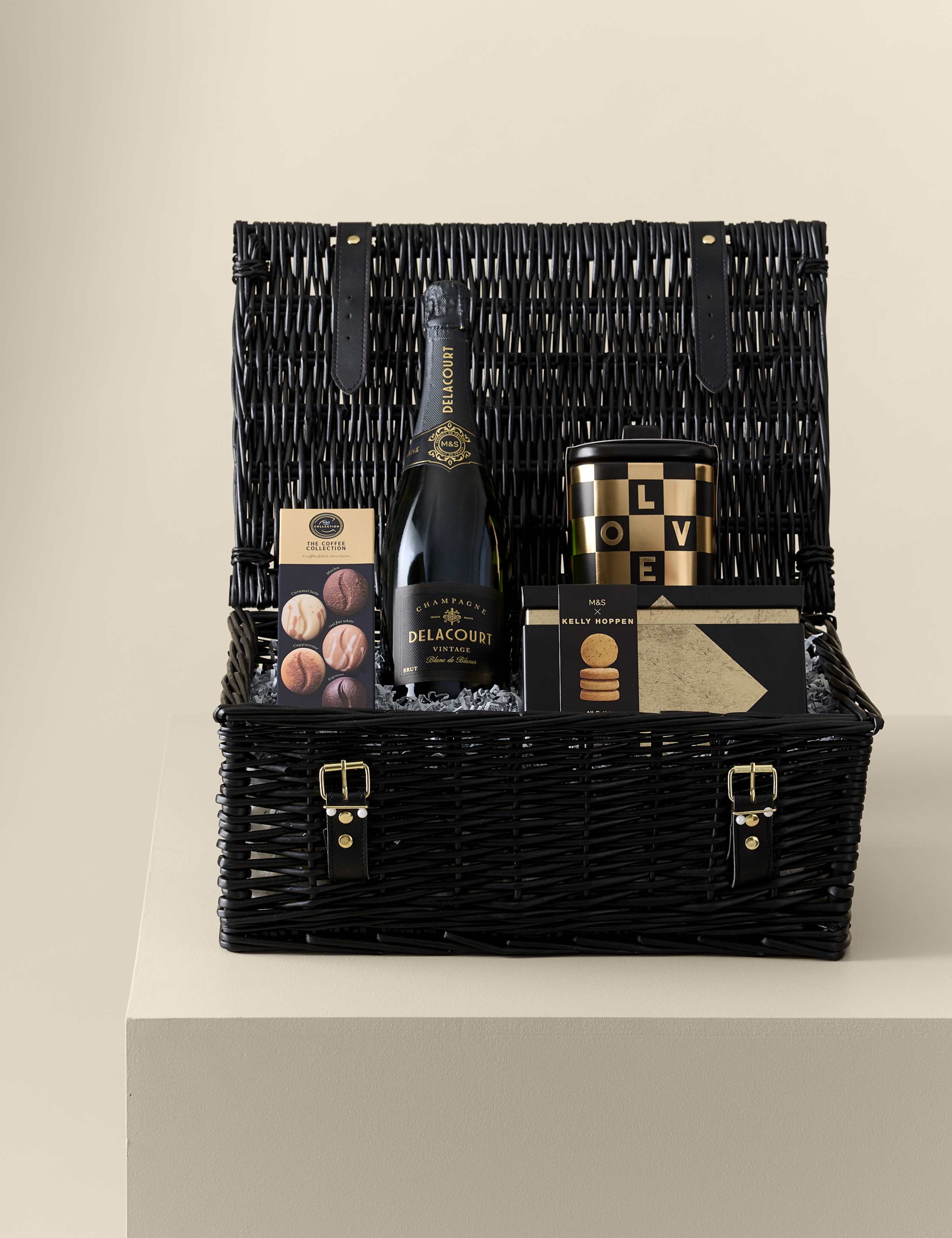 The Kelly Hoppen Christmas Hamper 1 of 8