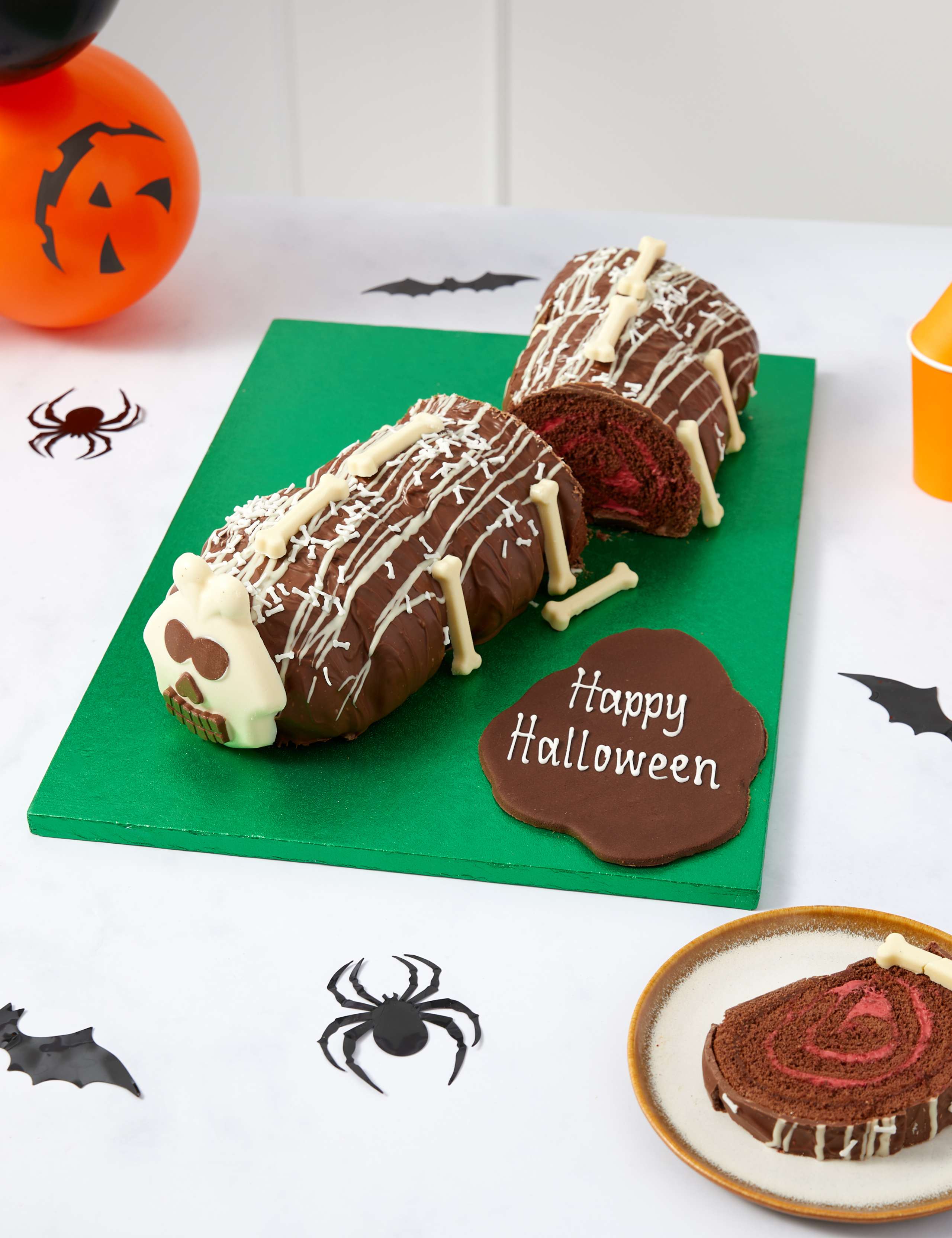 Giant Spine-Tingling Surprise Colin the Caterpillar™ (Serves 40) 2 of 5