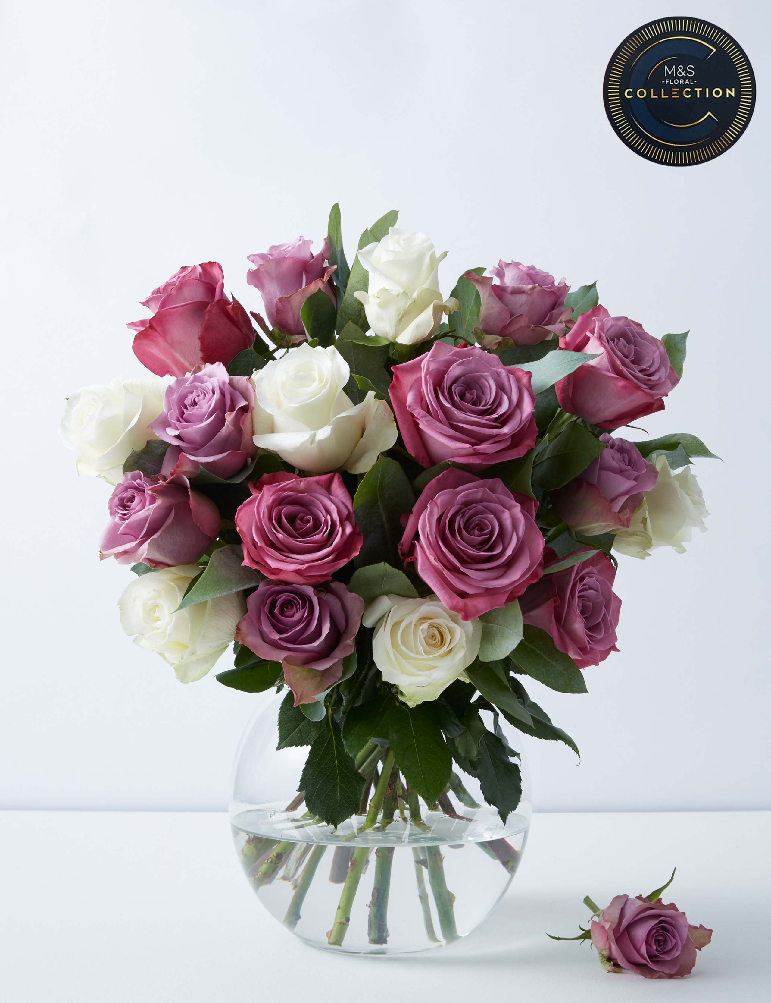 Collection Lilac Rose Bouquet 1 of 7
