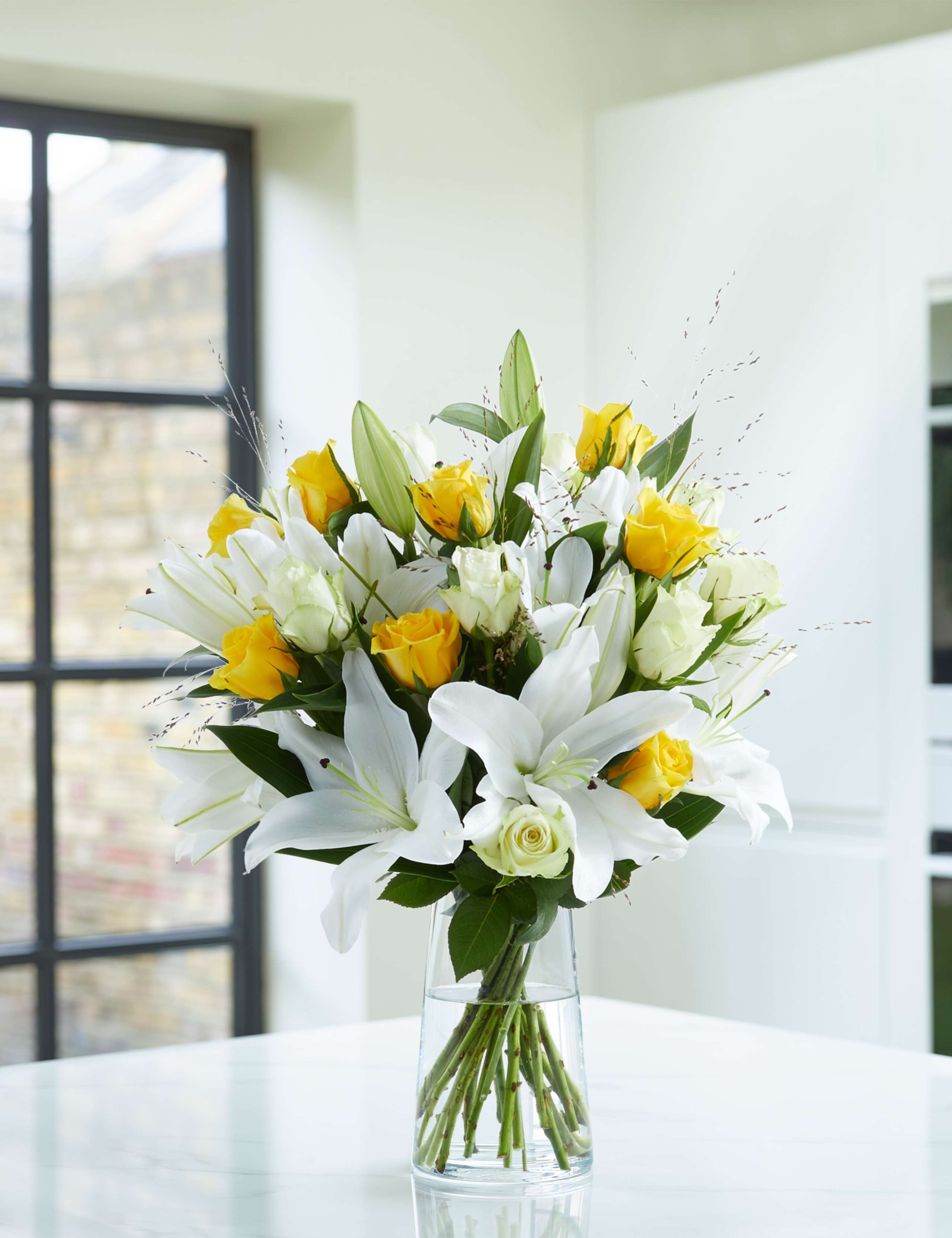 Rose & Lily Bouquet 1 of 6