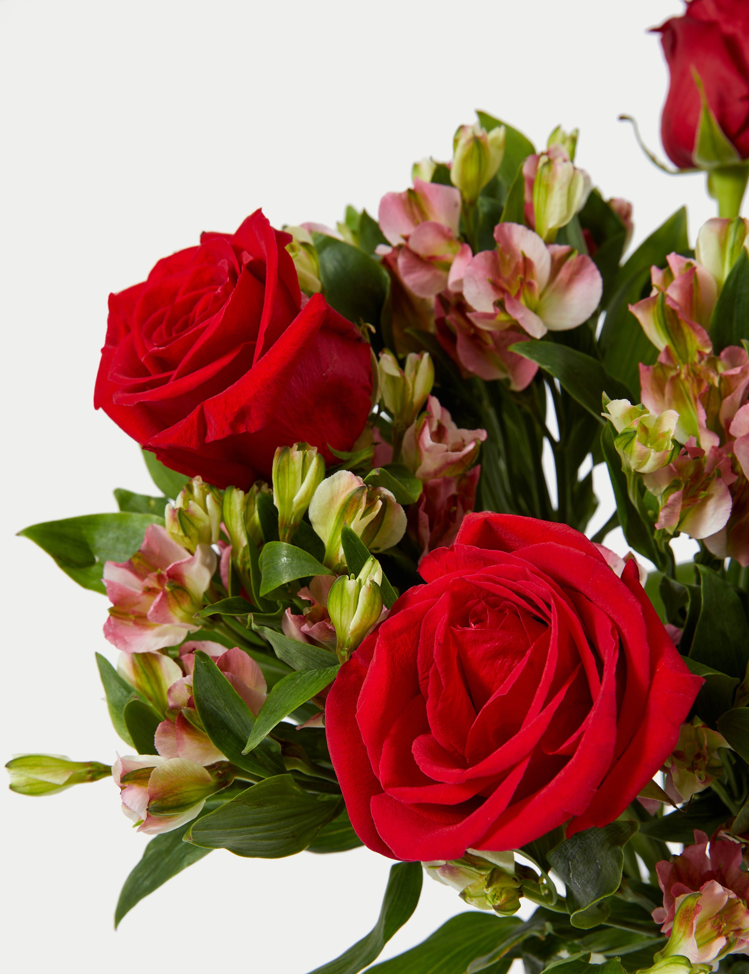 Rose & Charmelia Bouquet 4 of 5