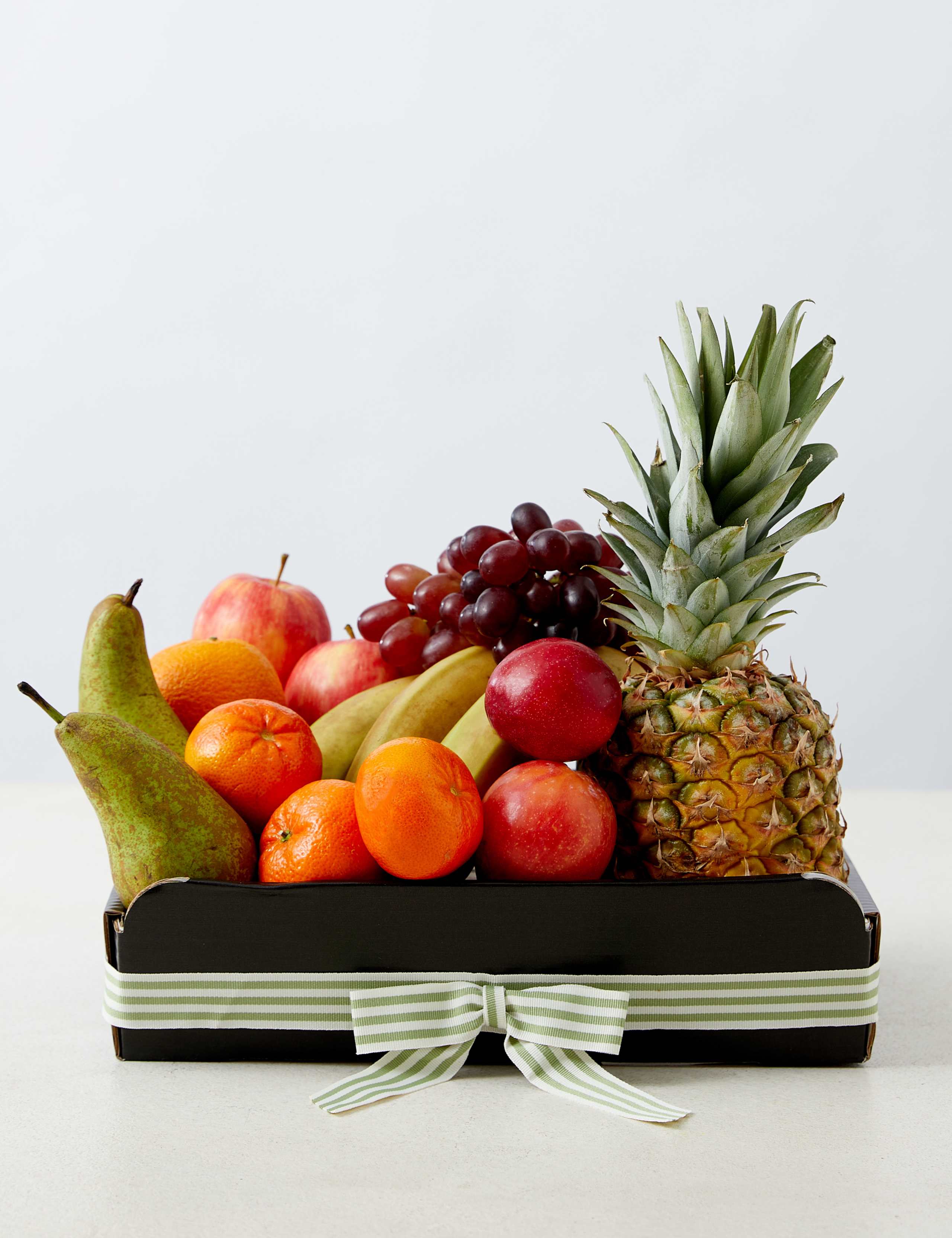 M&S Medium Fruit Basket 1 of 5