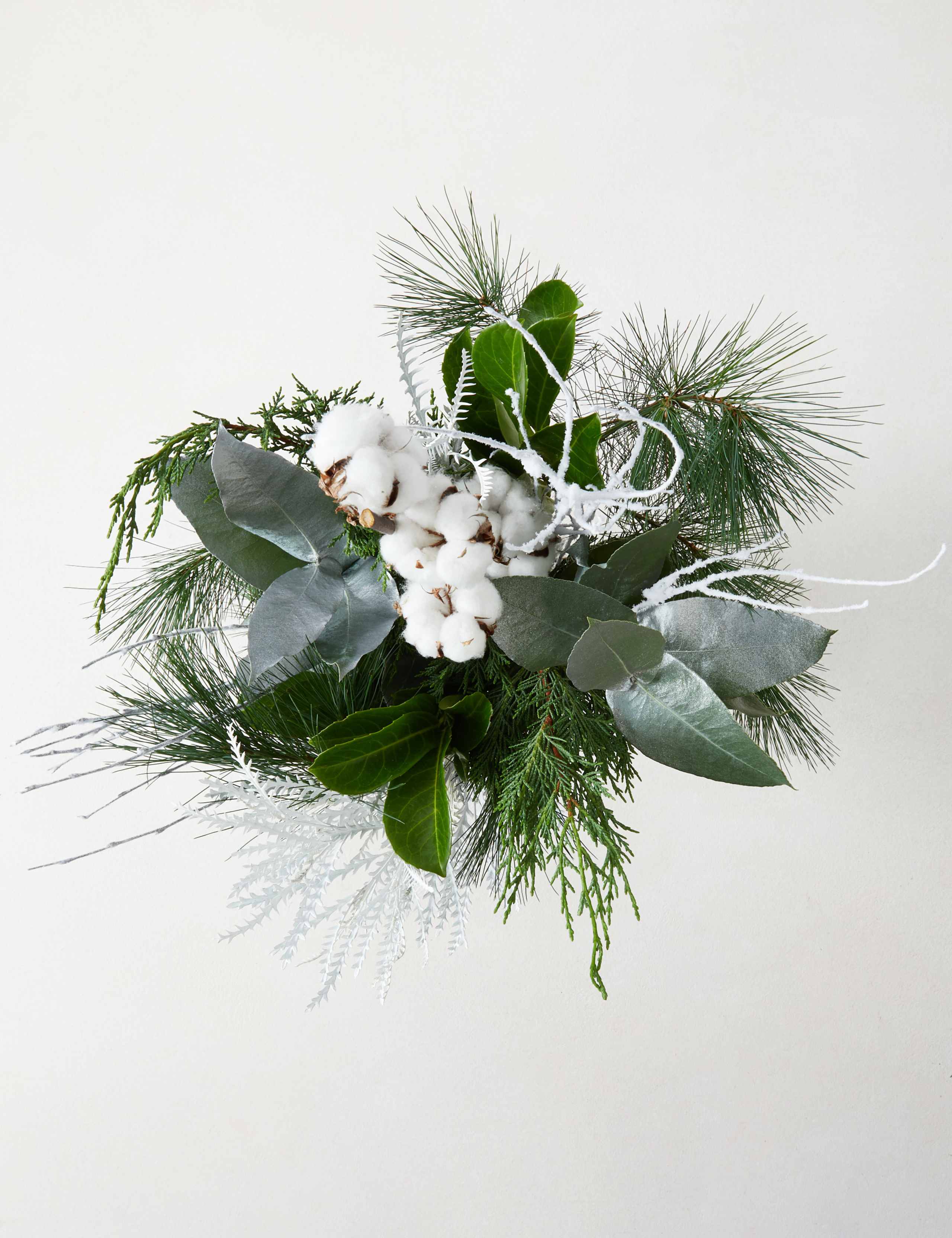 Christmas Foliage Letterbox 4 of 5
