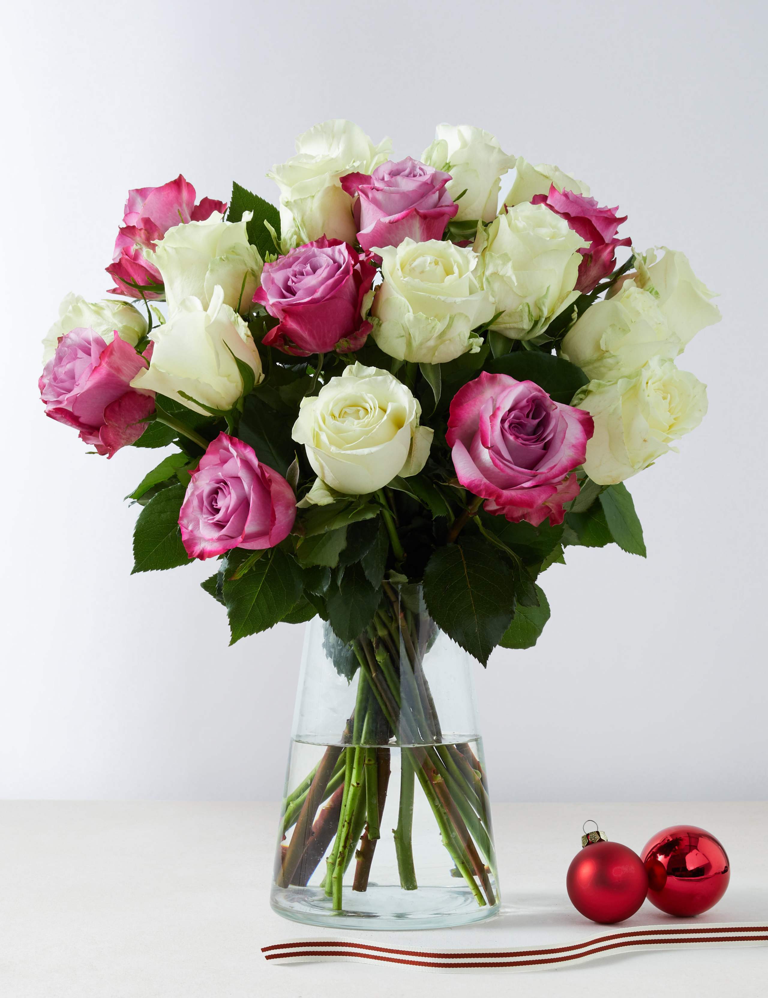 Christmas Mixed Rose Bouquet 1 of 5