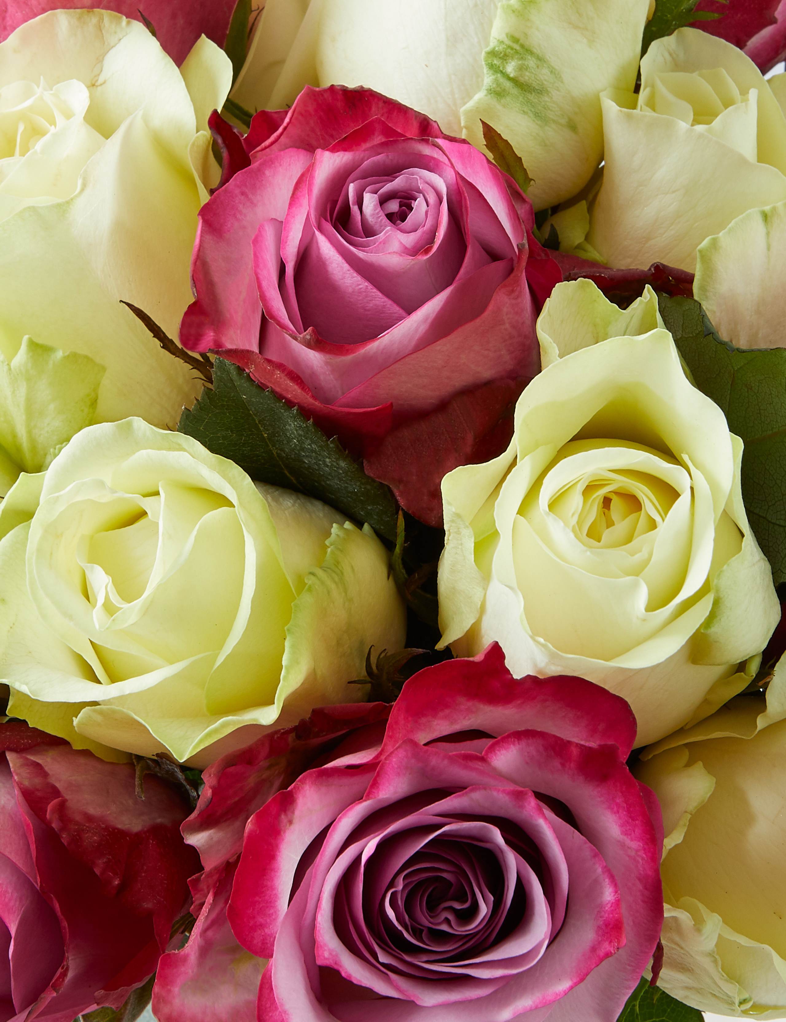 Christmas Mixed Rose Bouquet 5 of 5