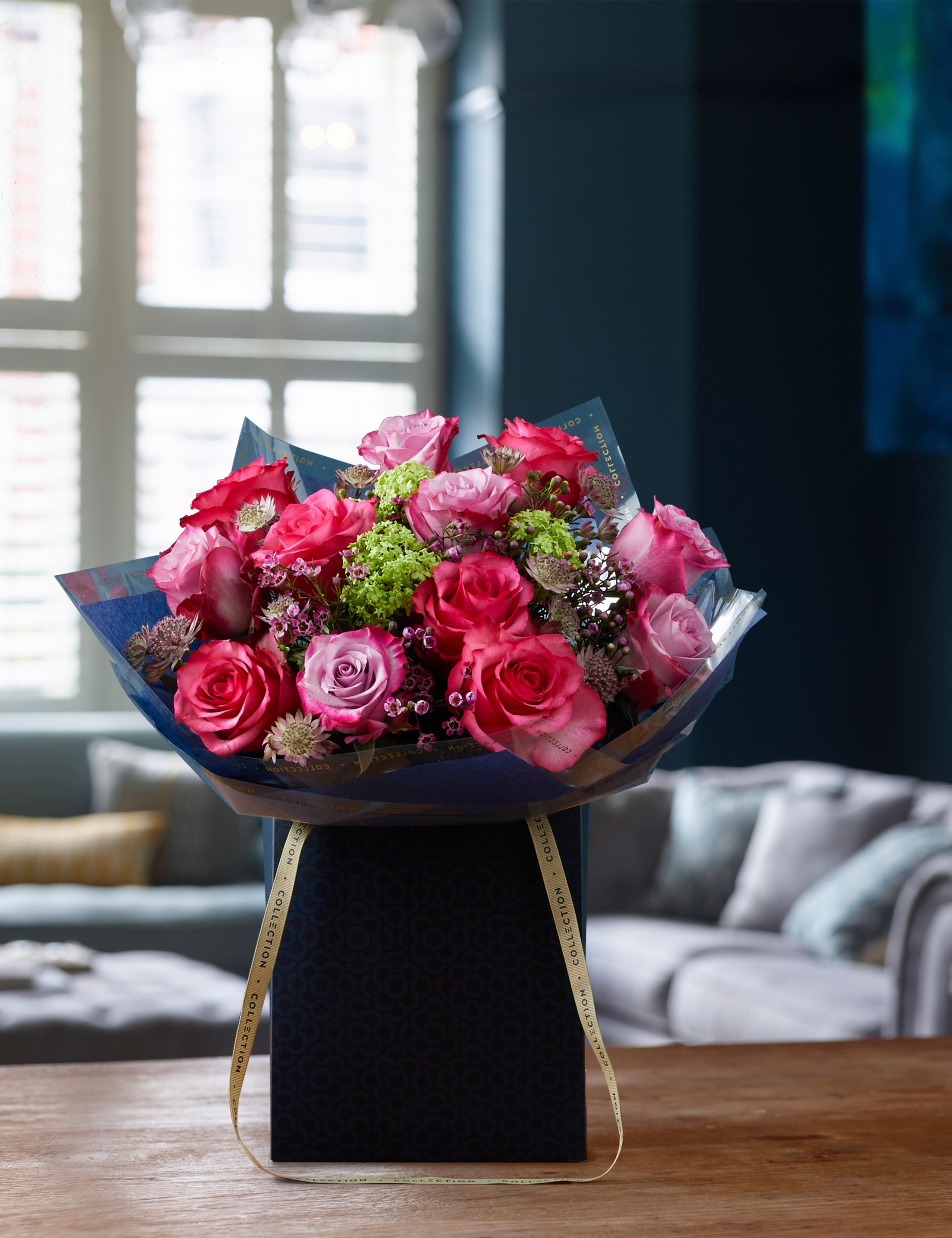Collection Valentine's Purple Passion Gift Bag (Delivery from 9th February 2021) 1 of 3
