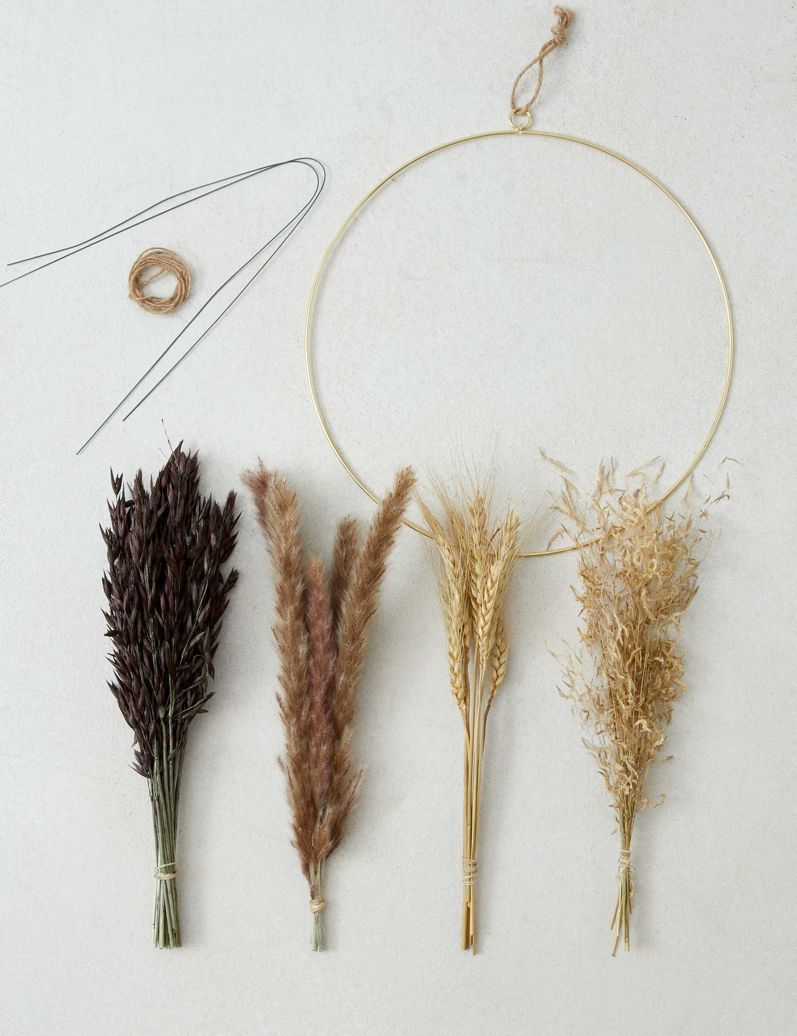 Make Your Own Dried Flower Wreath 2 of 5