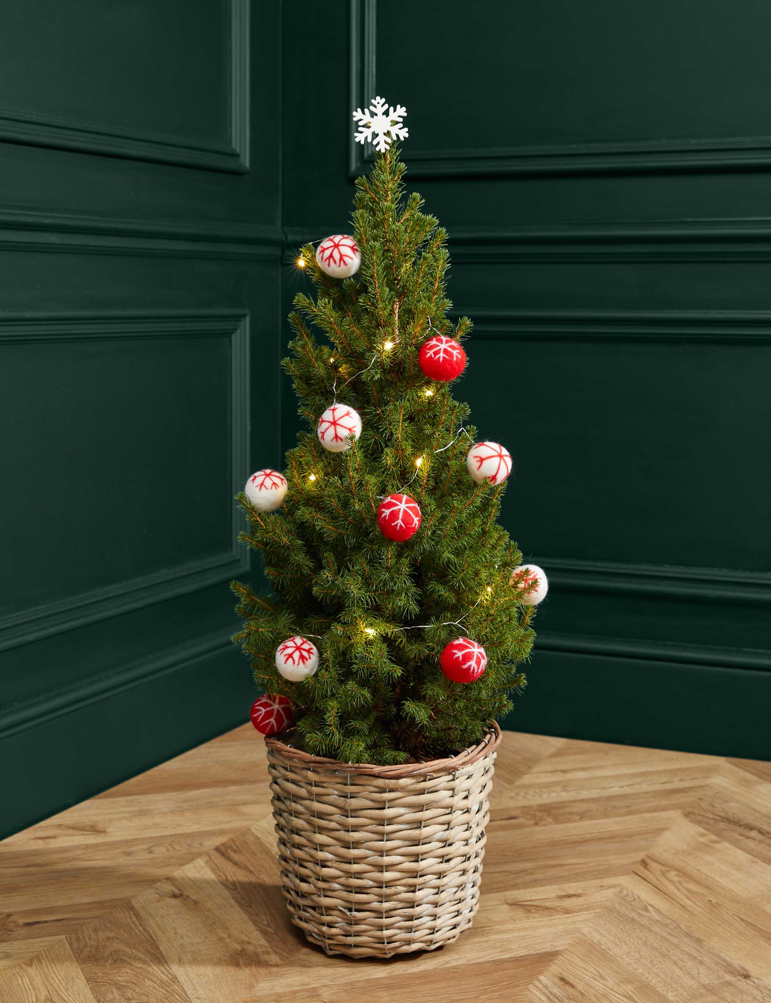 Luxury Felt Decorated Christmas Tree 1 of 4