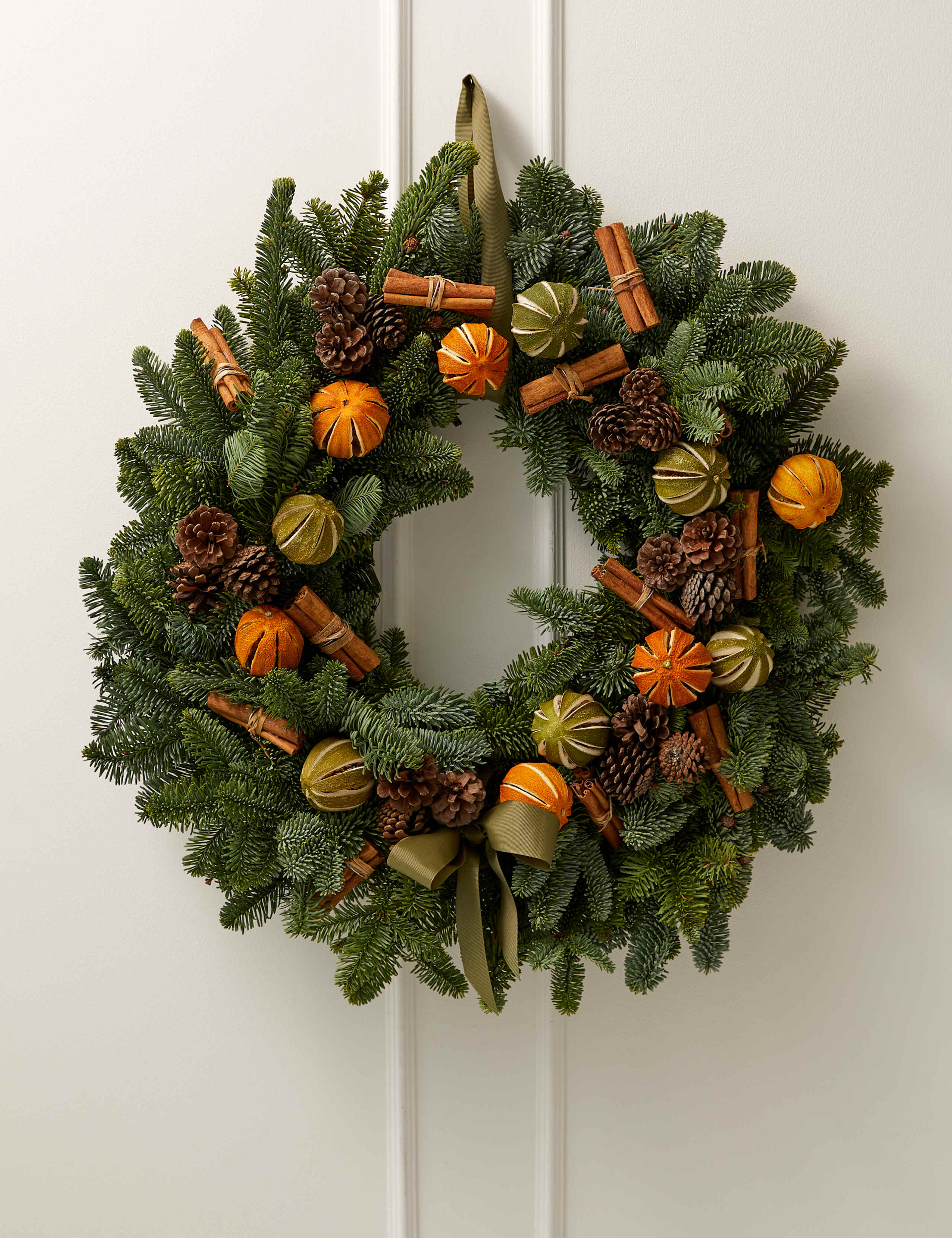 Large Festive Natural Wreath 1 of 3