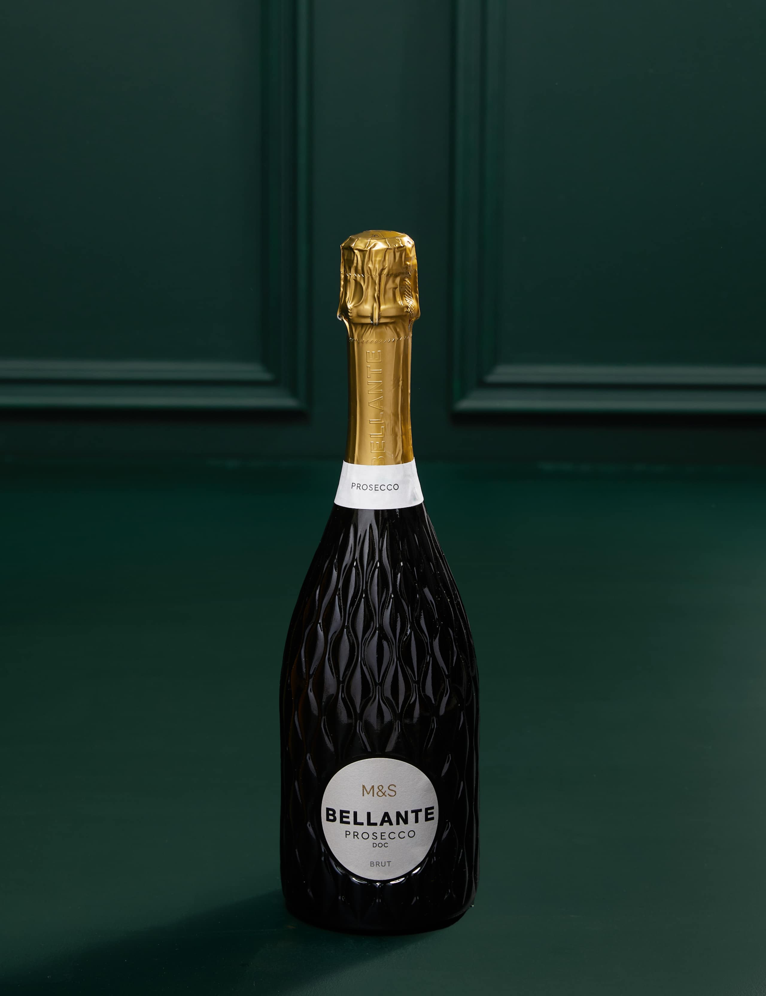 Bright & Beautiful Tulip Bouquet with Prosecco 4 of 6