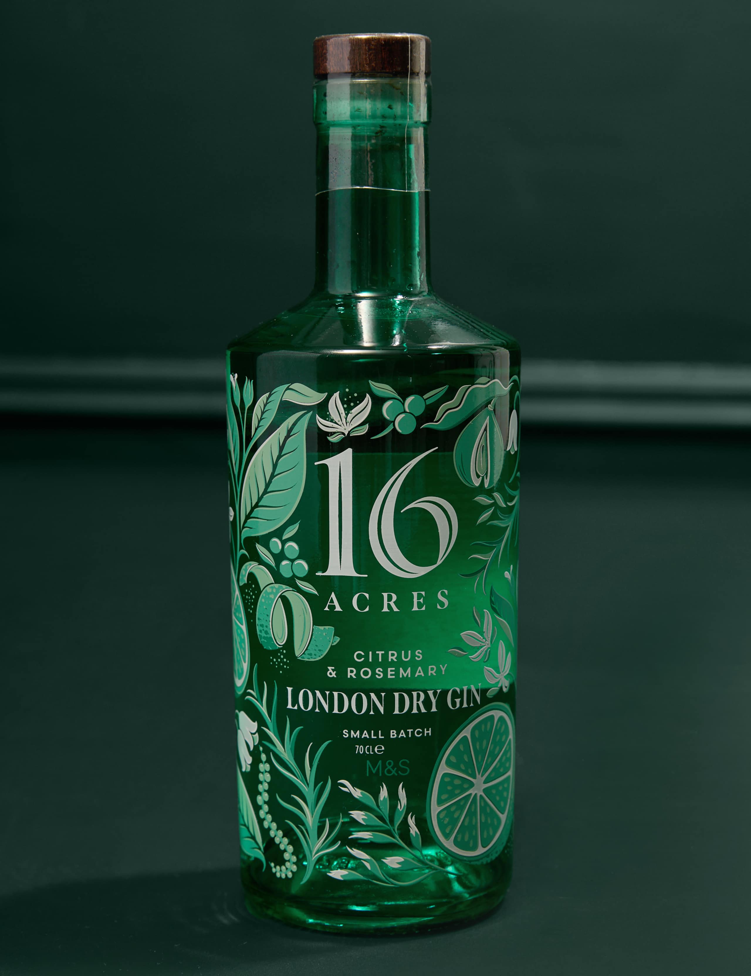 Festive White Bouquet with 16 Acres Gin 4 of 5