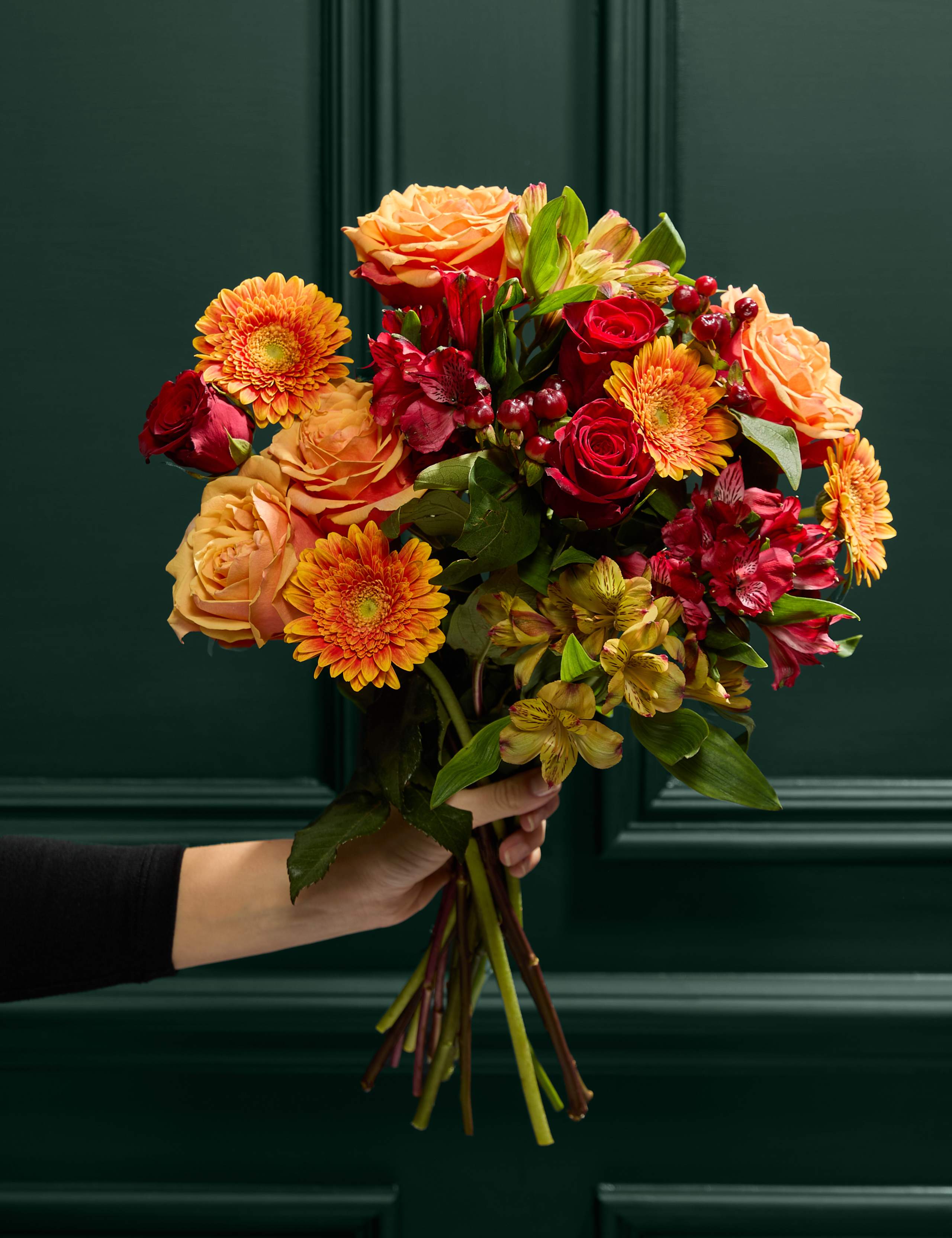 Germini & Rose Bouquet 1 of 6
