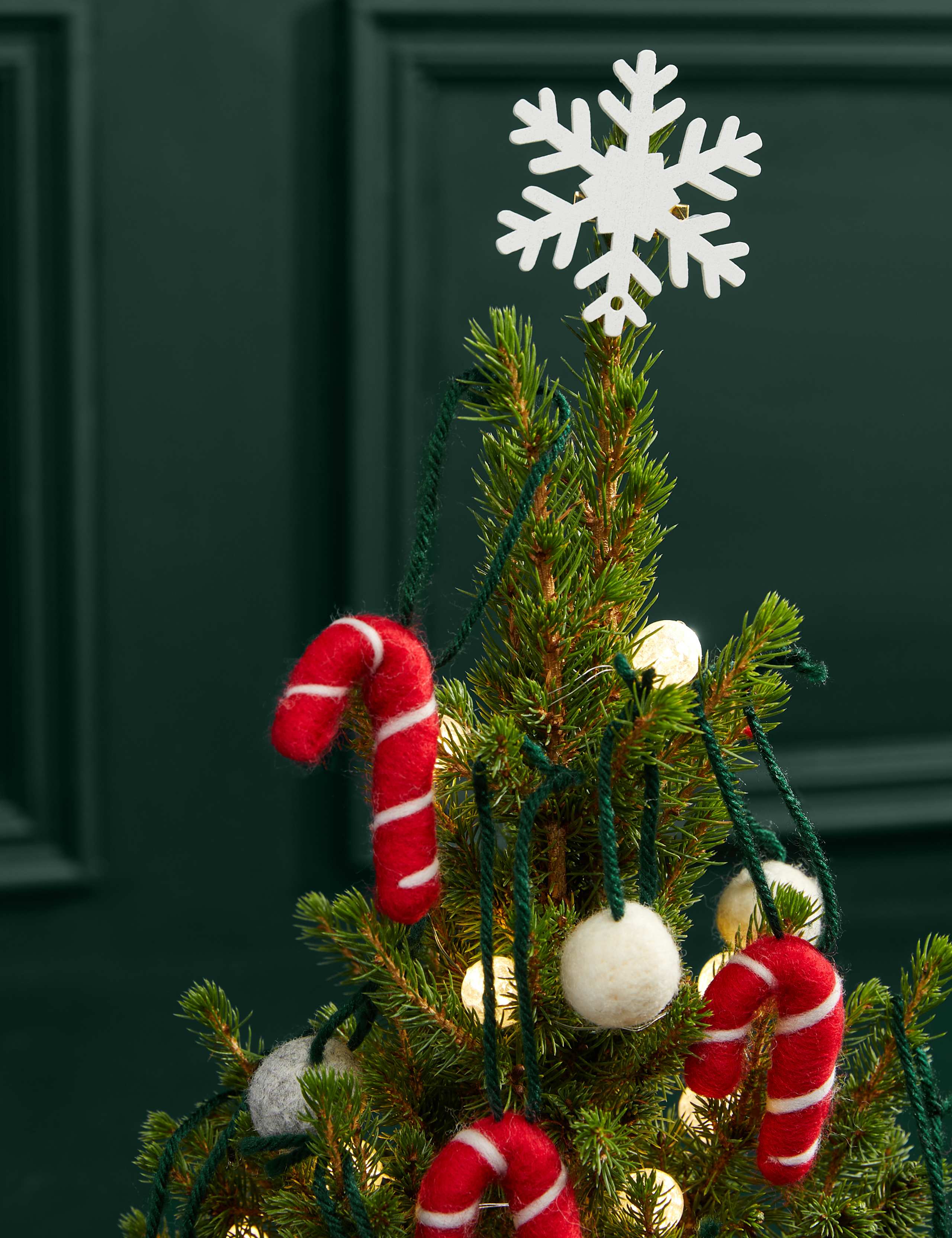 Candy Cane Letterbox Tree 2 of 4