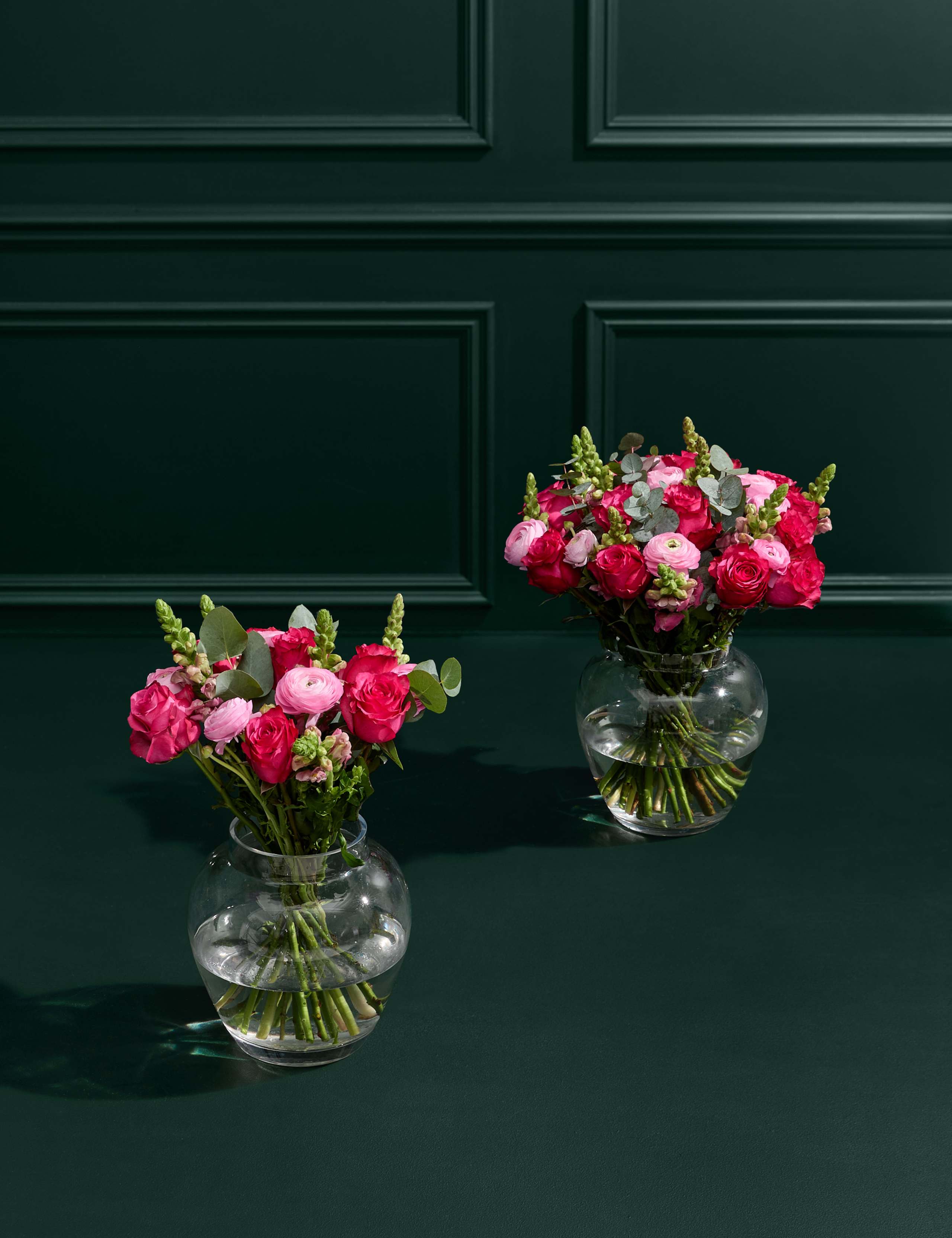 Large Rose, Antirrhinums & Ranunculus Bouquet 5 of 7