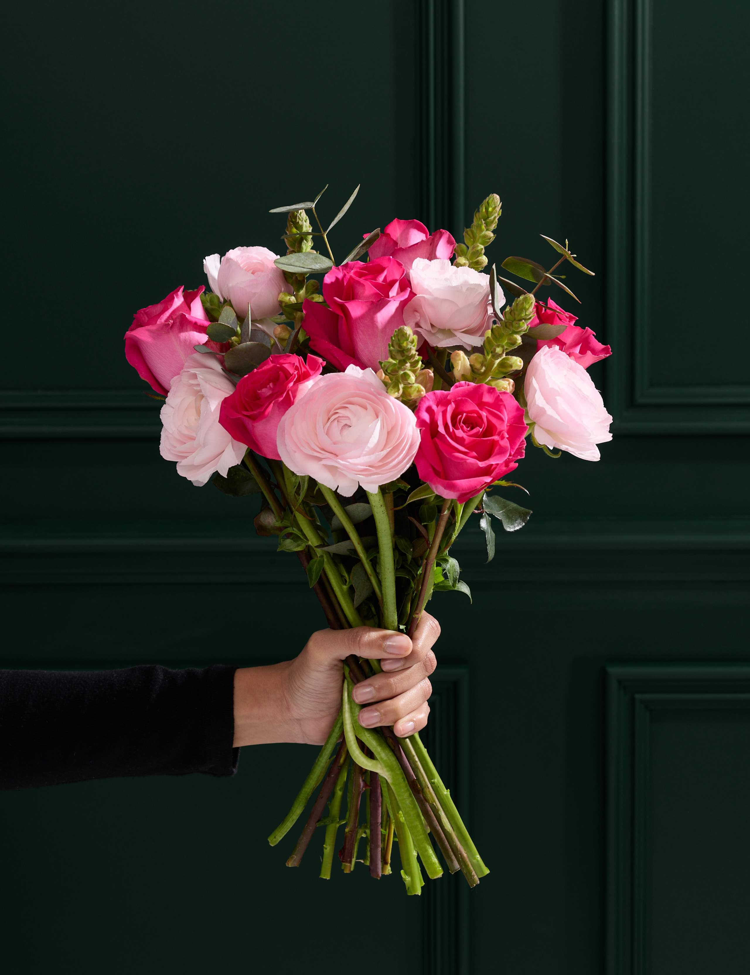 Rose & Ranunculus Bouquet 1 of 7