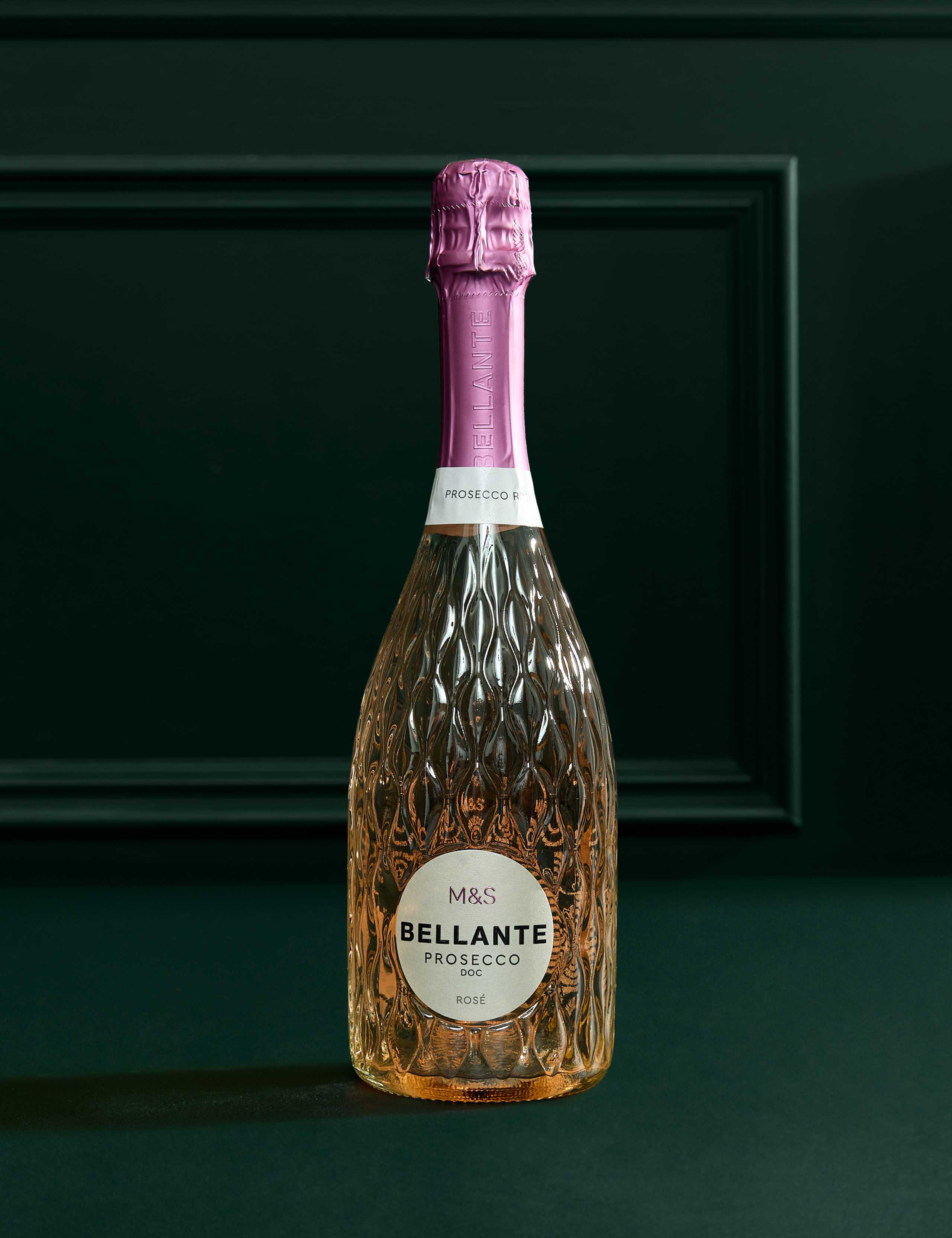 Pia Rose with Prosecco 5 of 7
