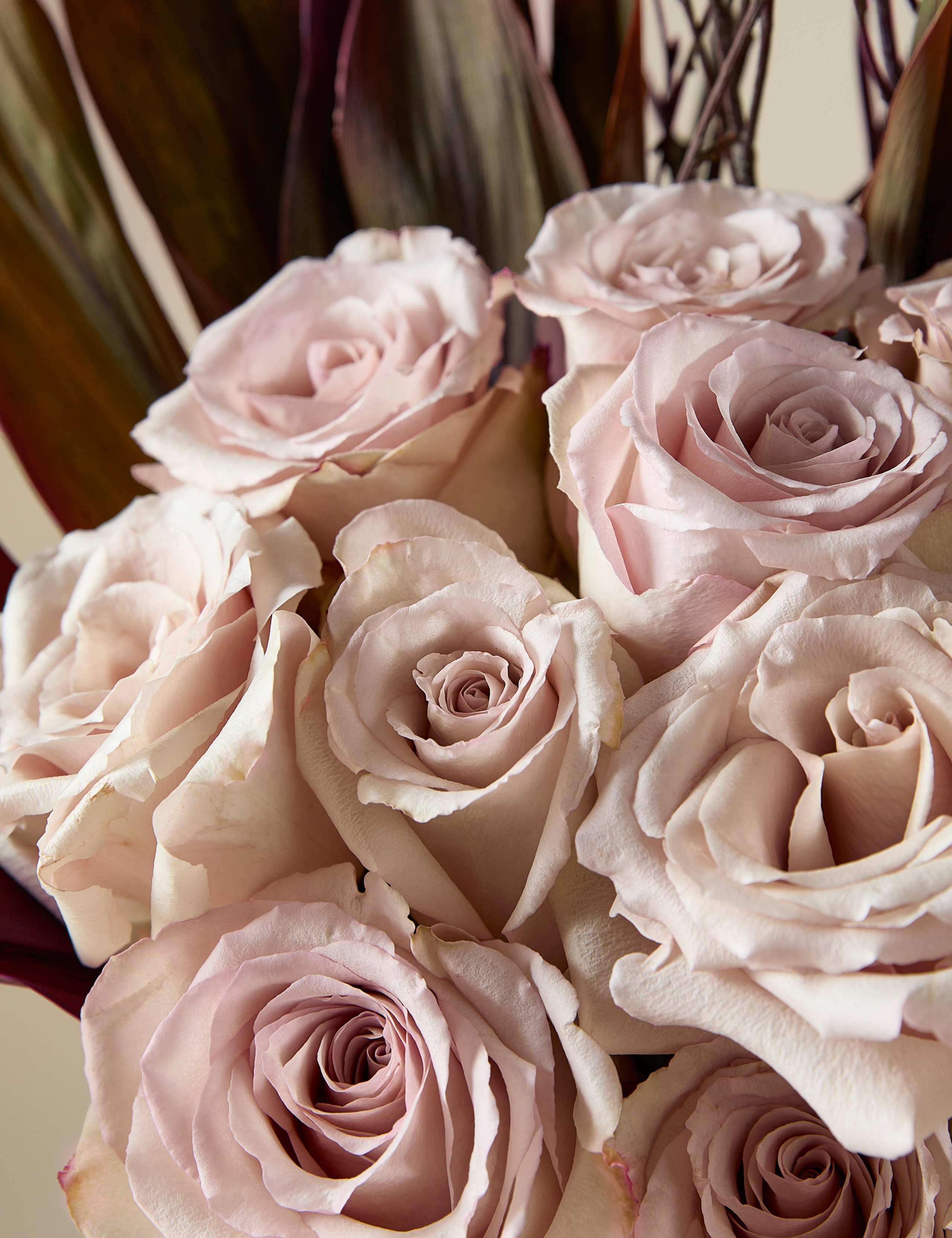 Kelly Hoppen Vintage Rose Bouquet 4 of 8