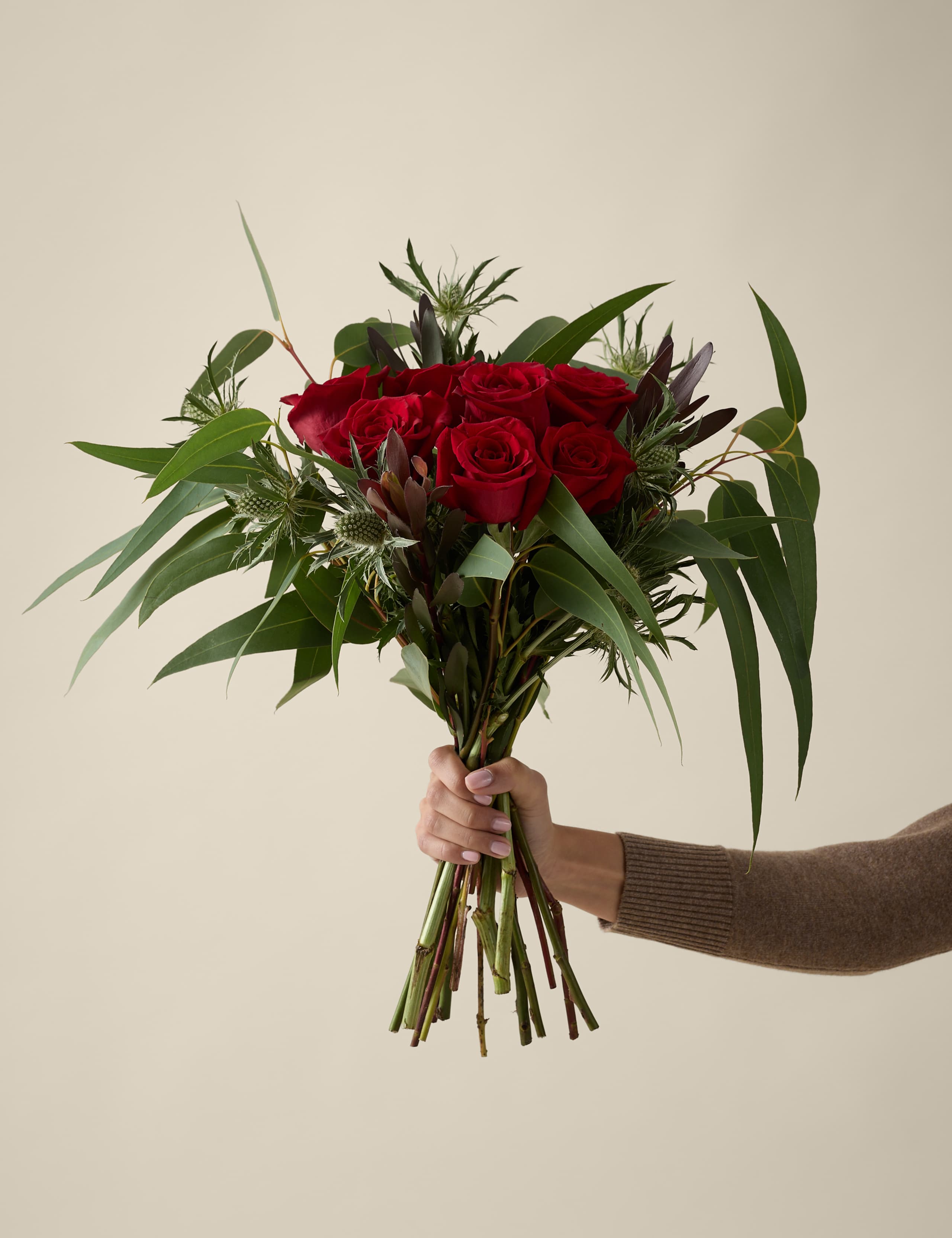 Kelly Hoppen Red Rose Christmas Bouquet 5 of 5