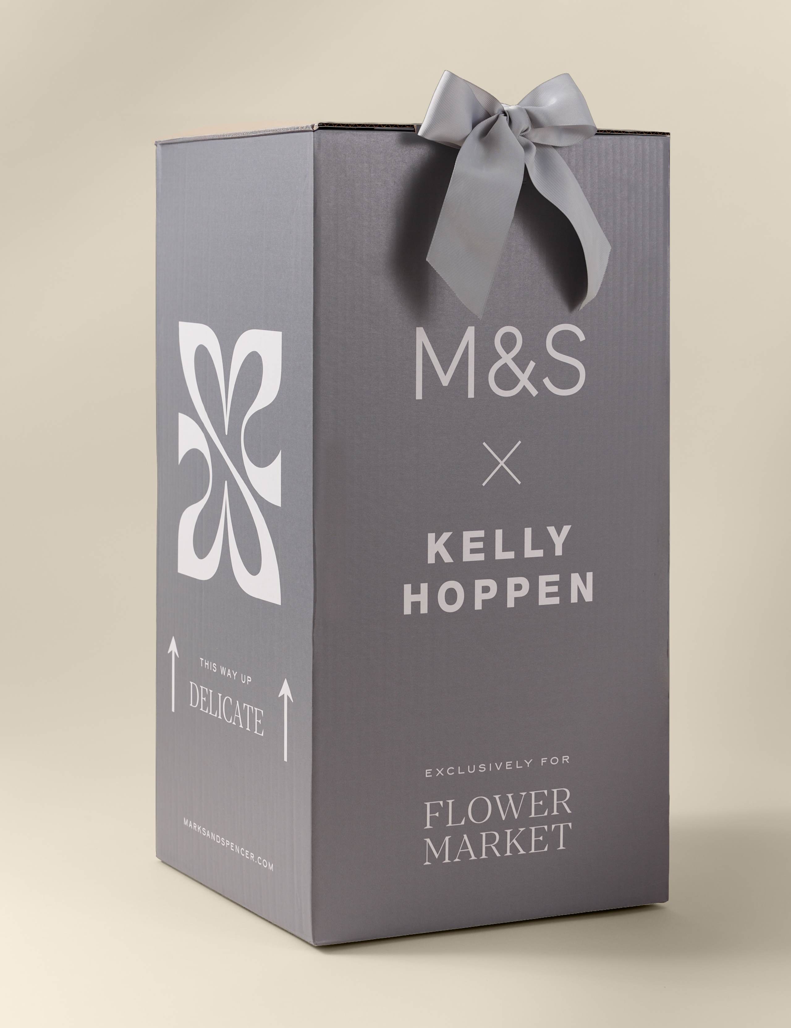 Kelly Hoppen Christmas Bouquet with Ranunculus 8 of 9