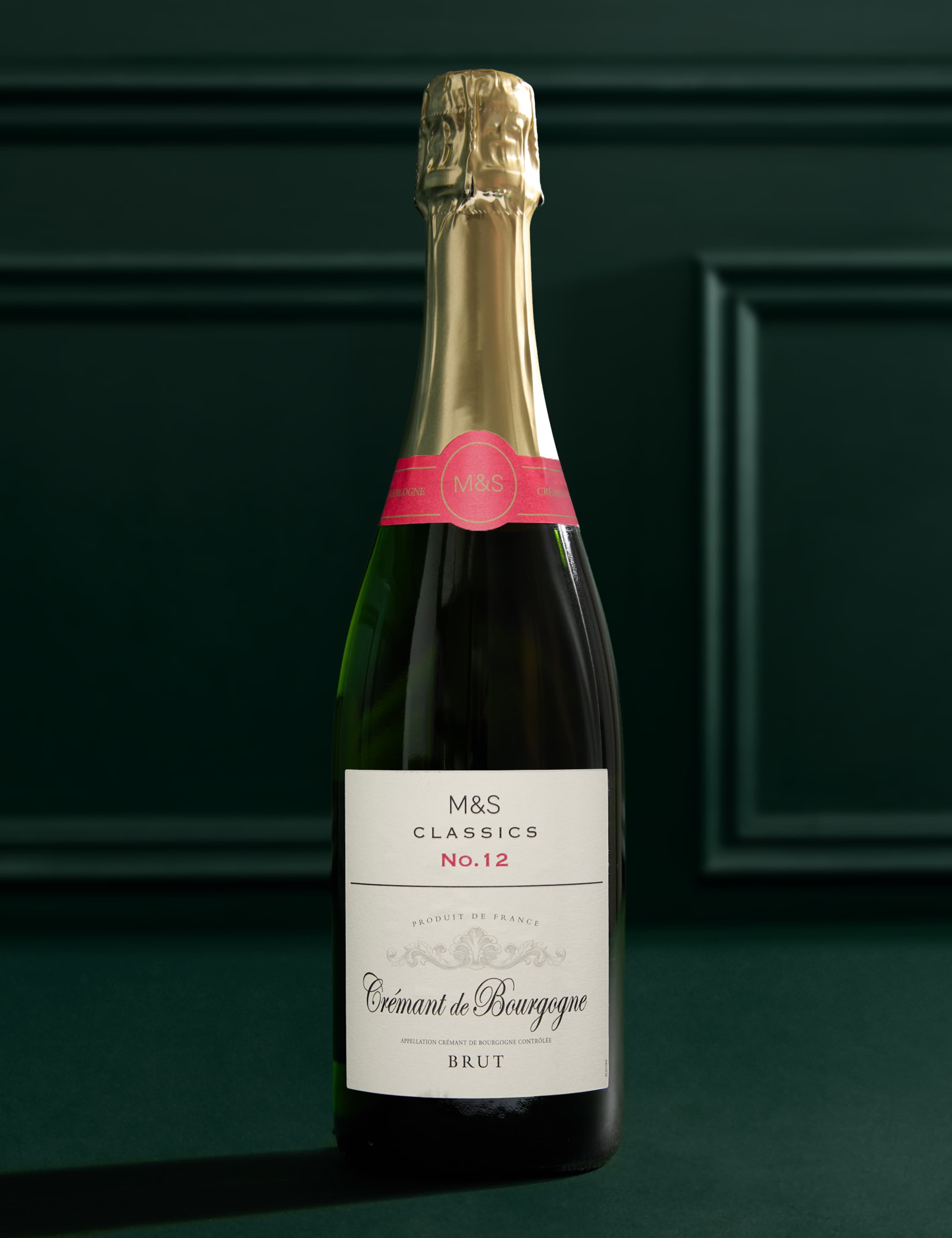 Christmas White Rose with Crémant 3 of 6