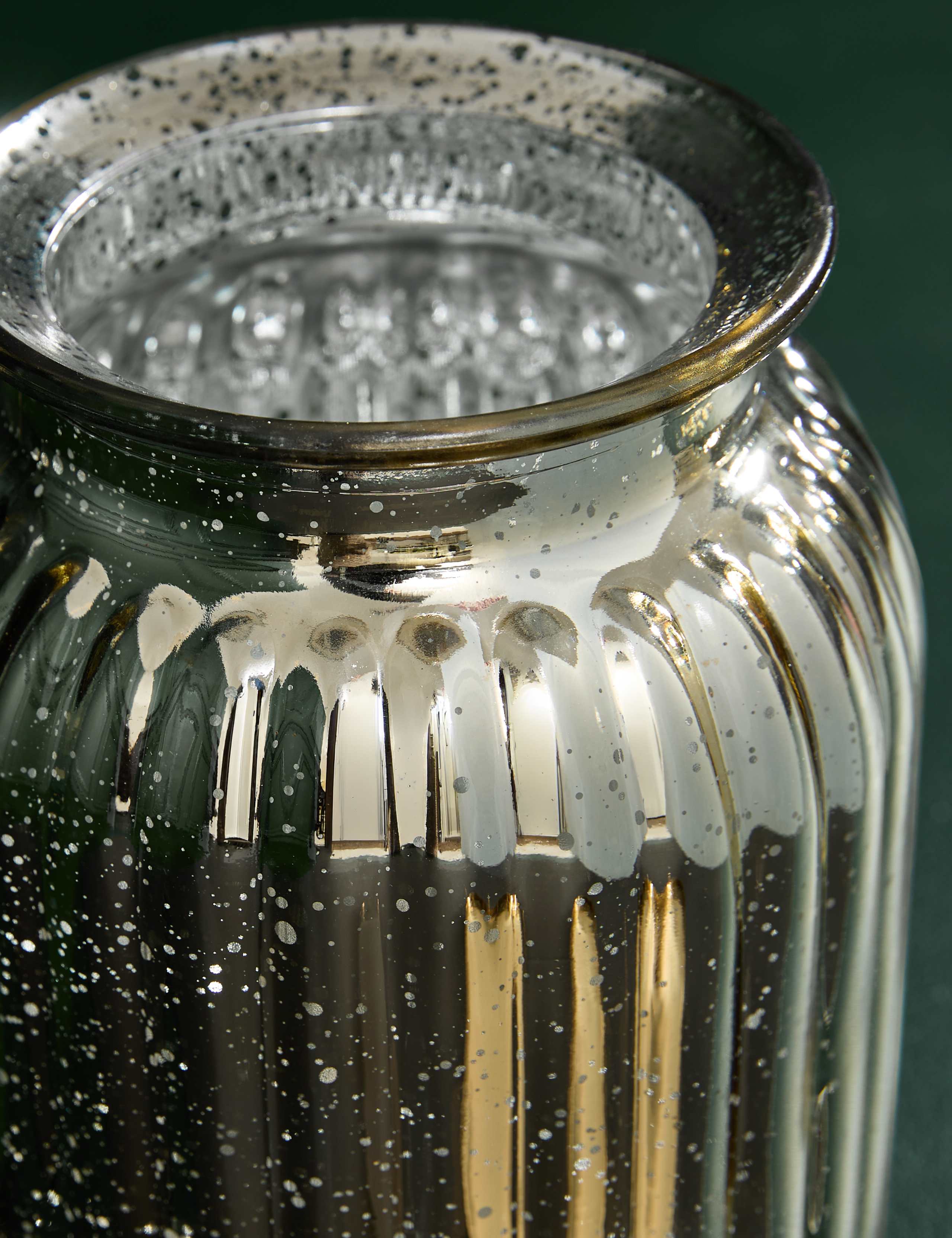 Luxury White Rose Christmas Bouquet with Vase 5 of 10