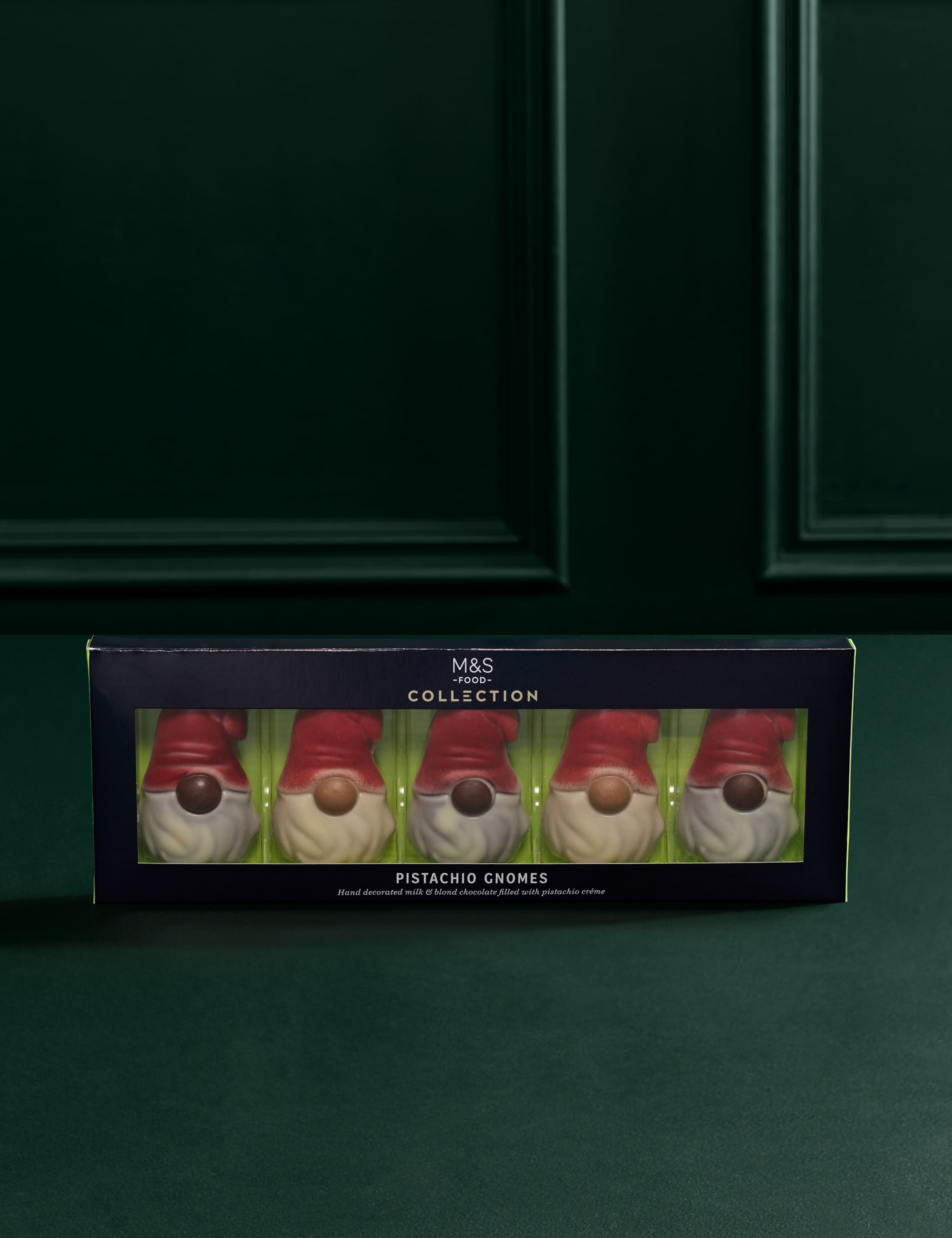 Rose & Skimmia Posy with Pistachio Gnomes 4 of 6