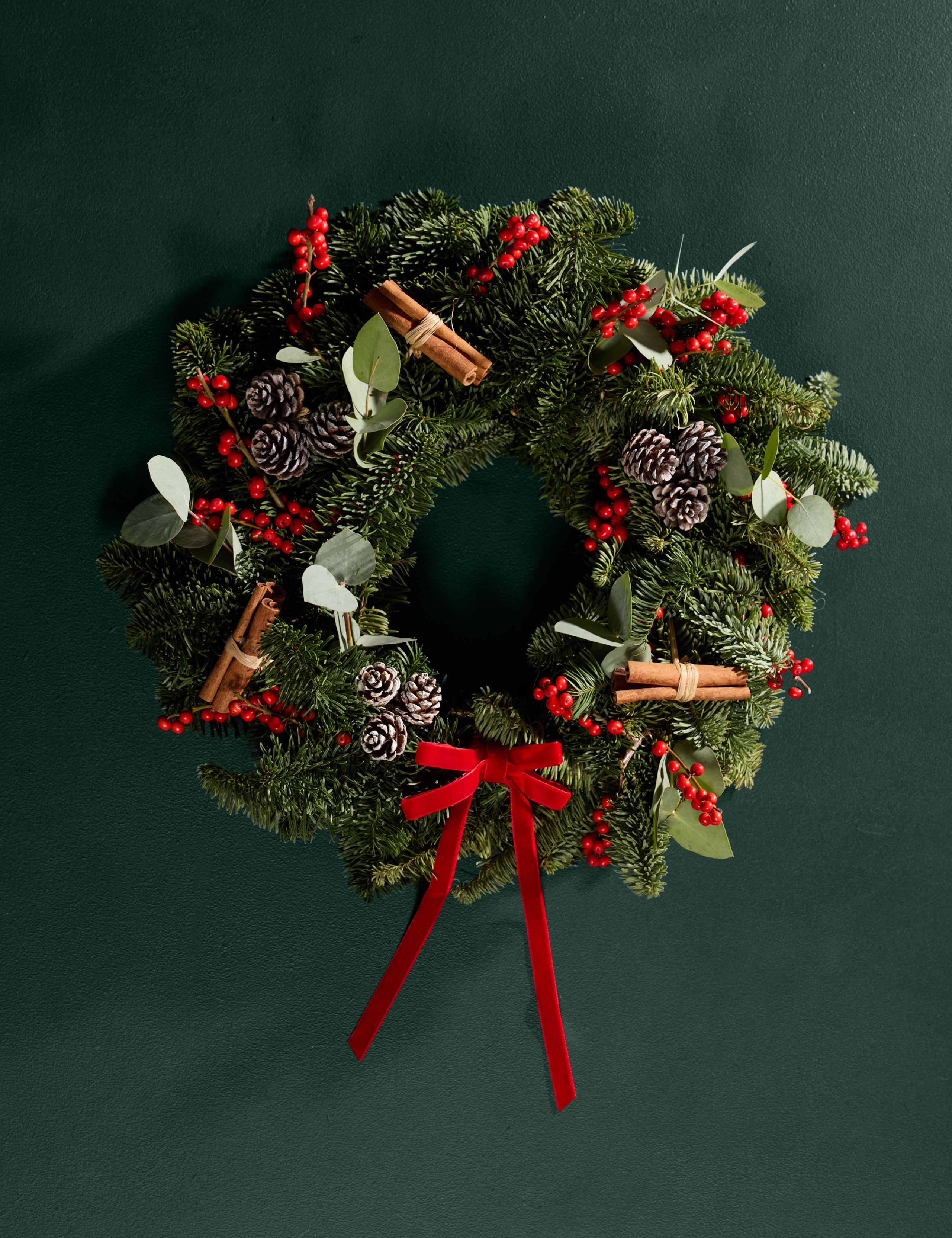 Set of 4 Create Your Own Wreaths with Bellante Prosecco 7 of 8
