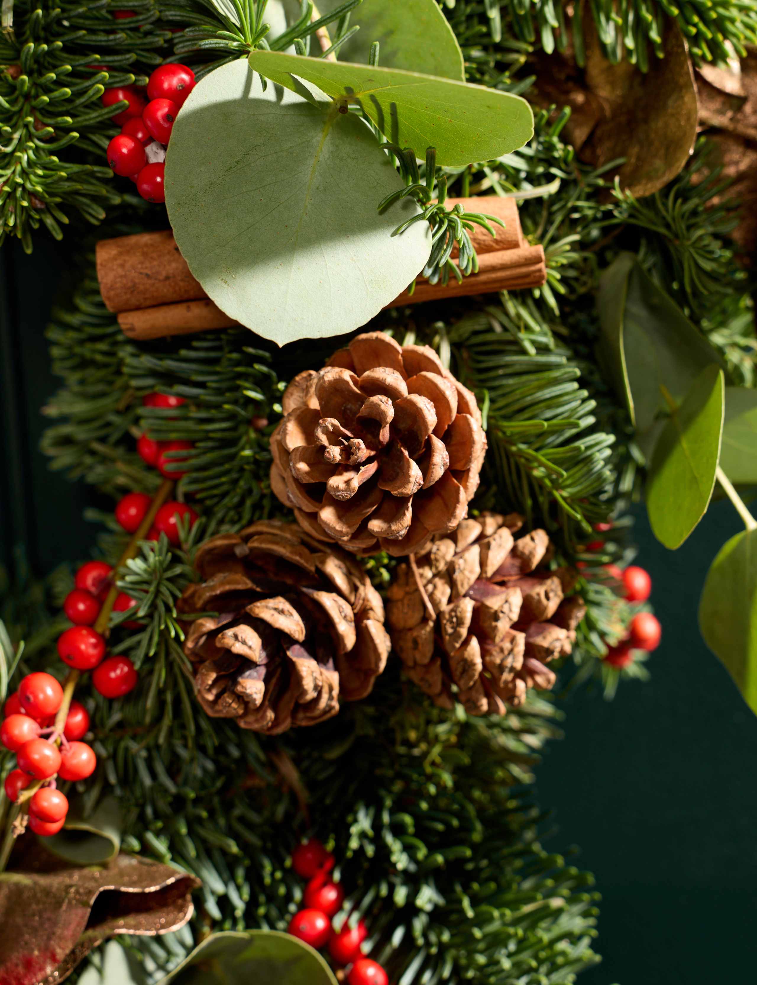 Real Festive Red Wreath 4 of 4