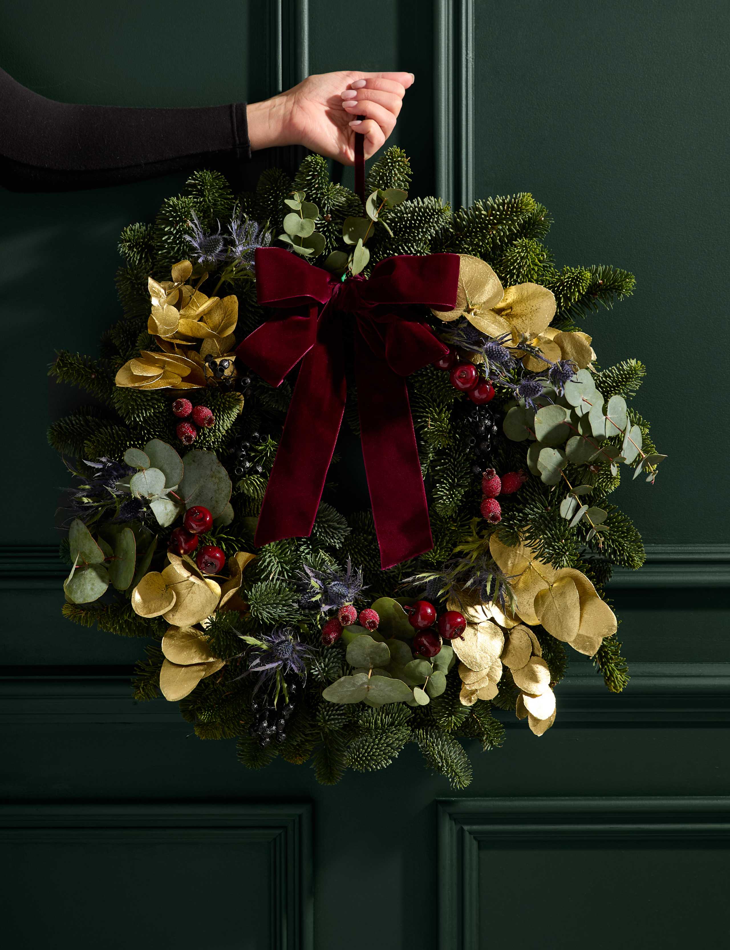 Winter Berry Wreath 1 of 4