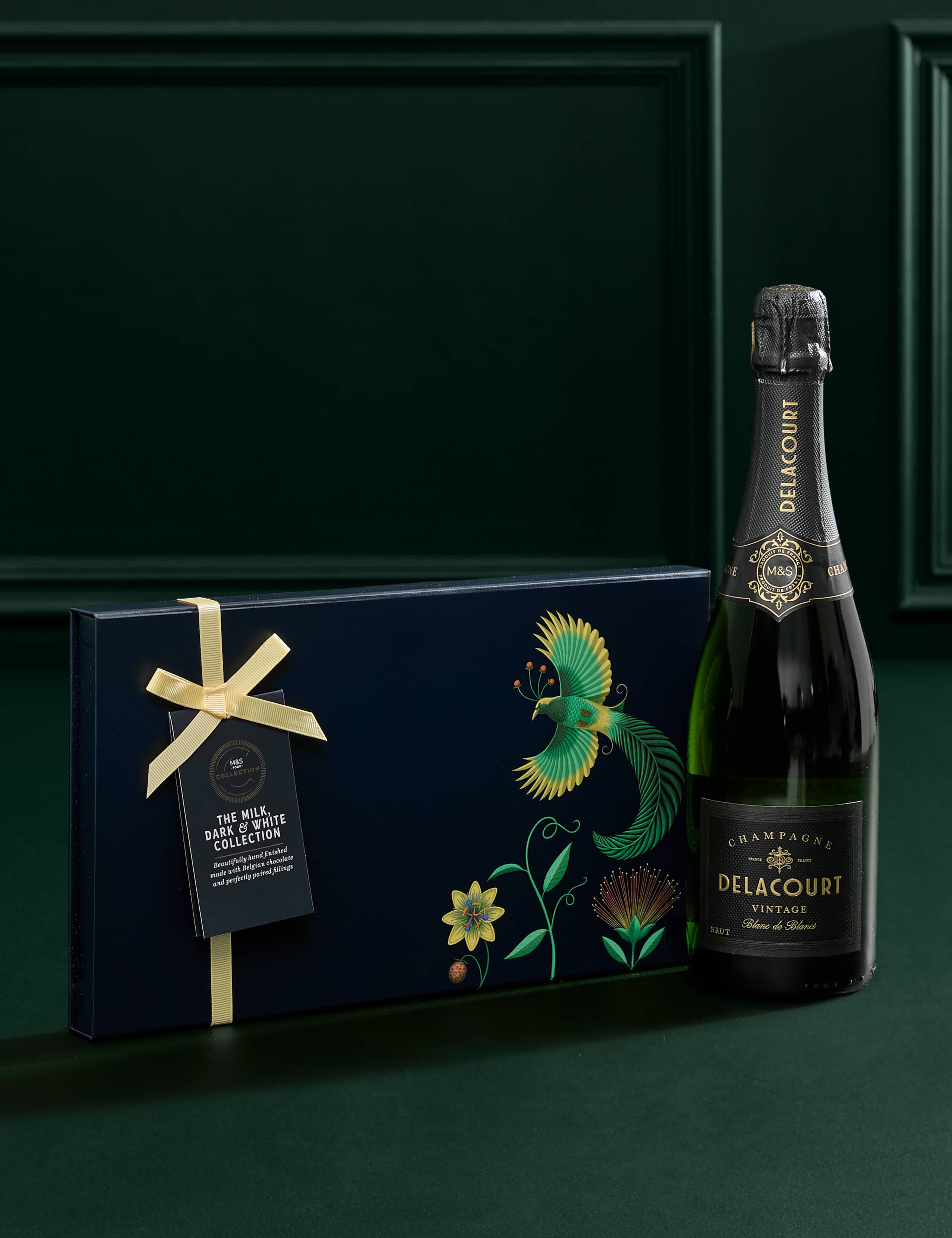 Mother's Day Luxury Pink Rose Bouquet with Champagne & Chocolates 4 of 6