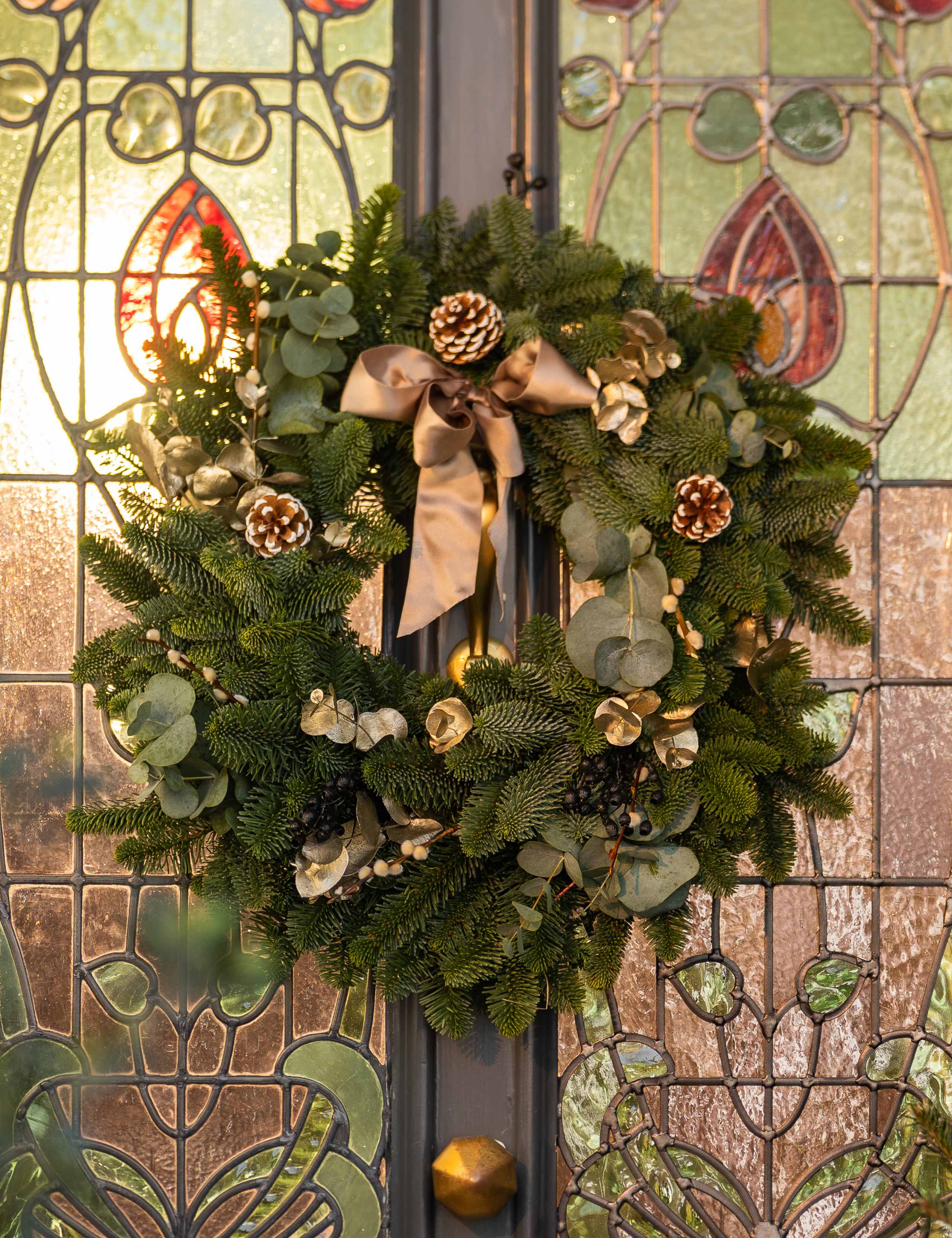 Real Festive Natural Wreath 3 of 7