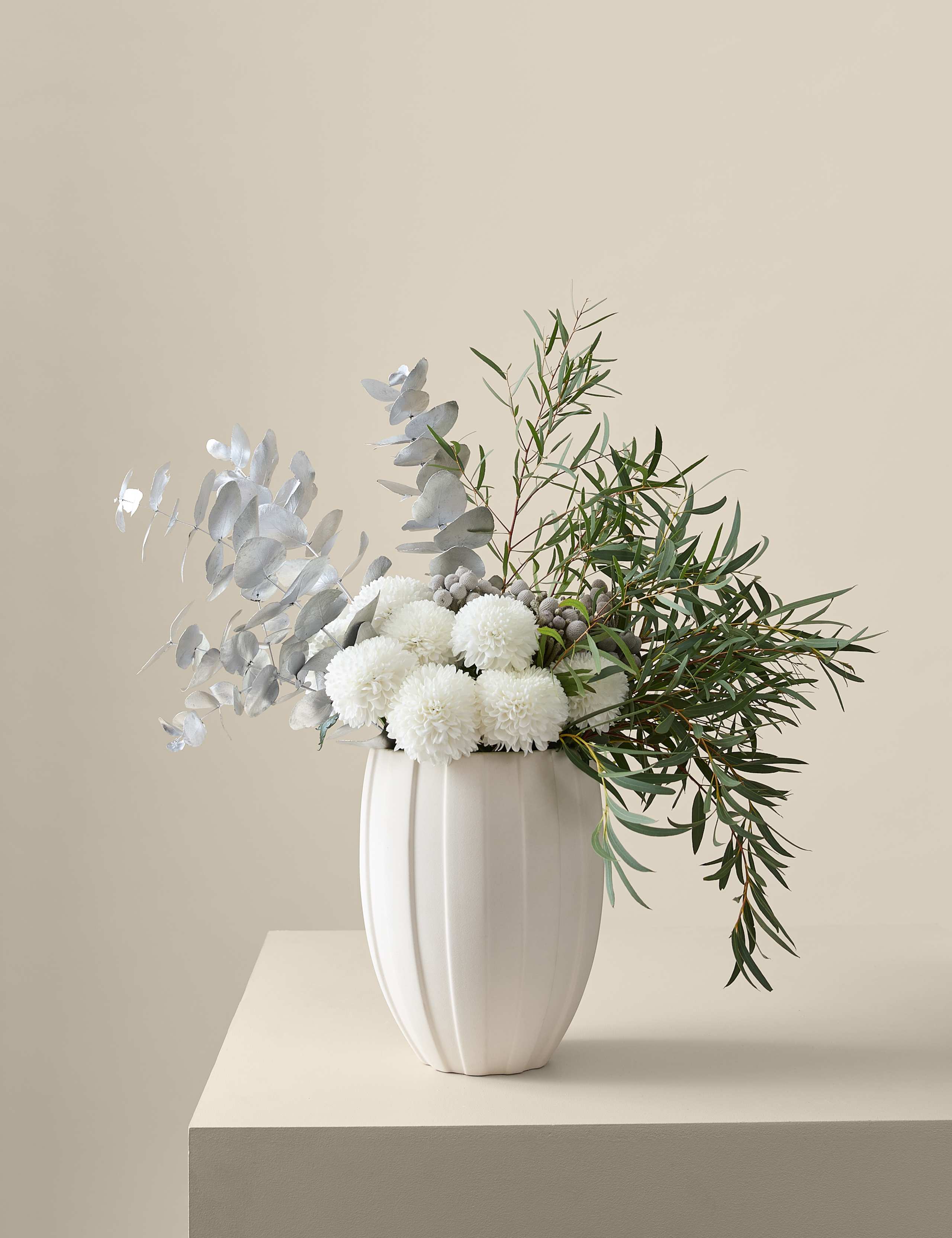 Festive Chrysanthemum Bouquet 5 of 7