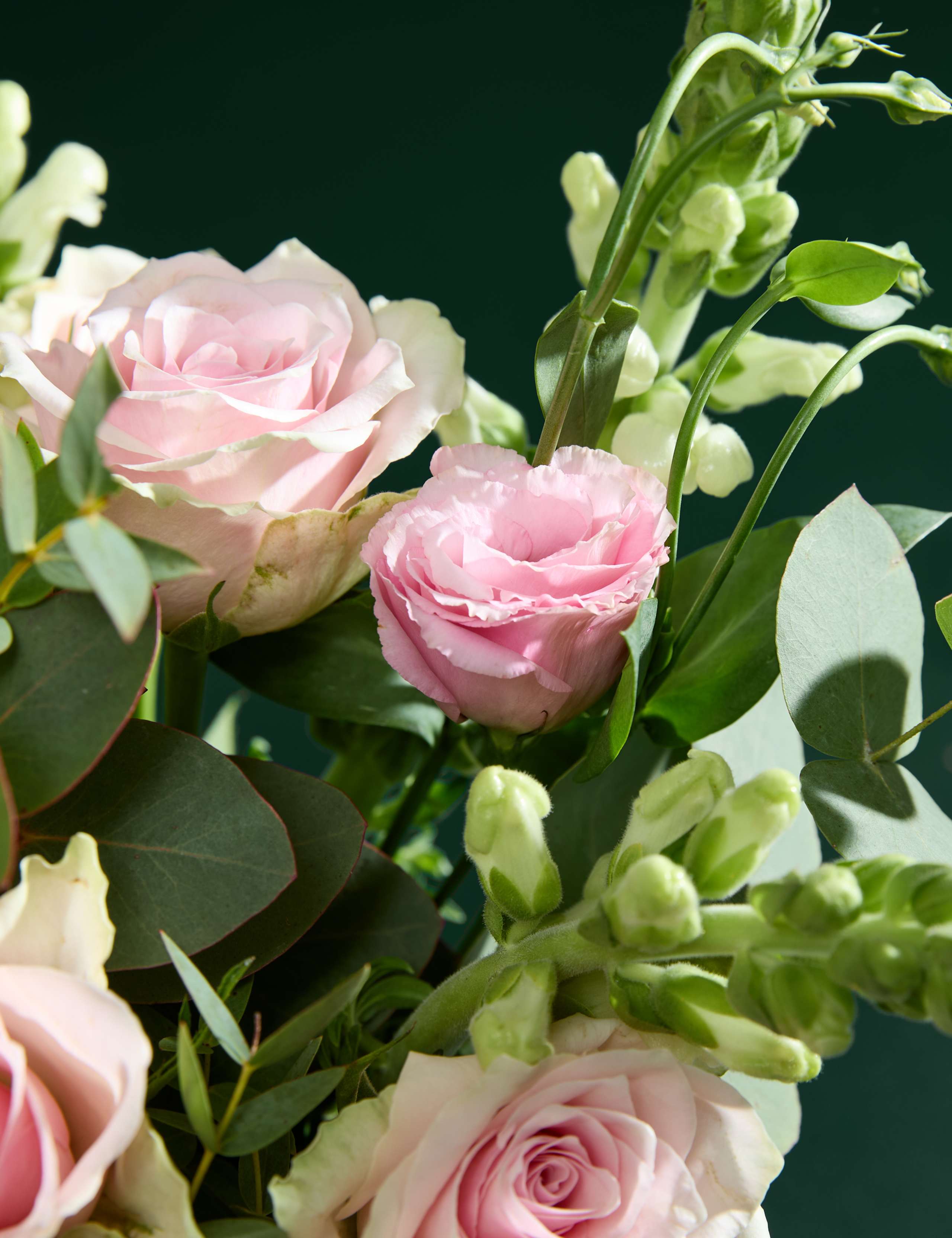 Sending Love Bouquet & Vase 3 of 8