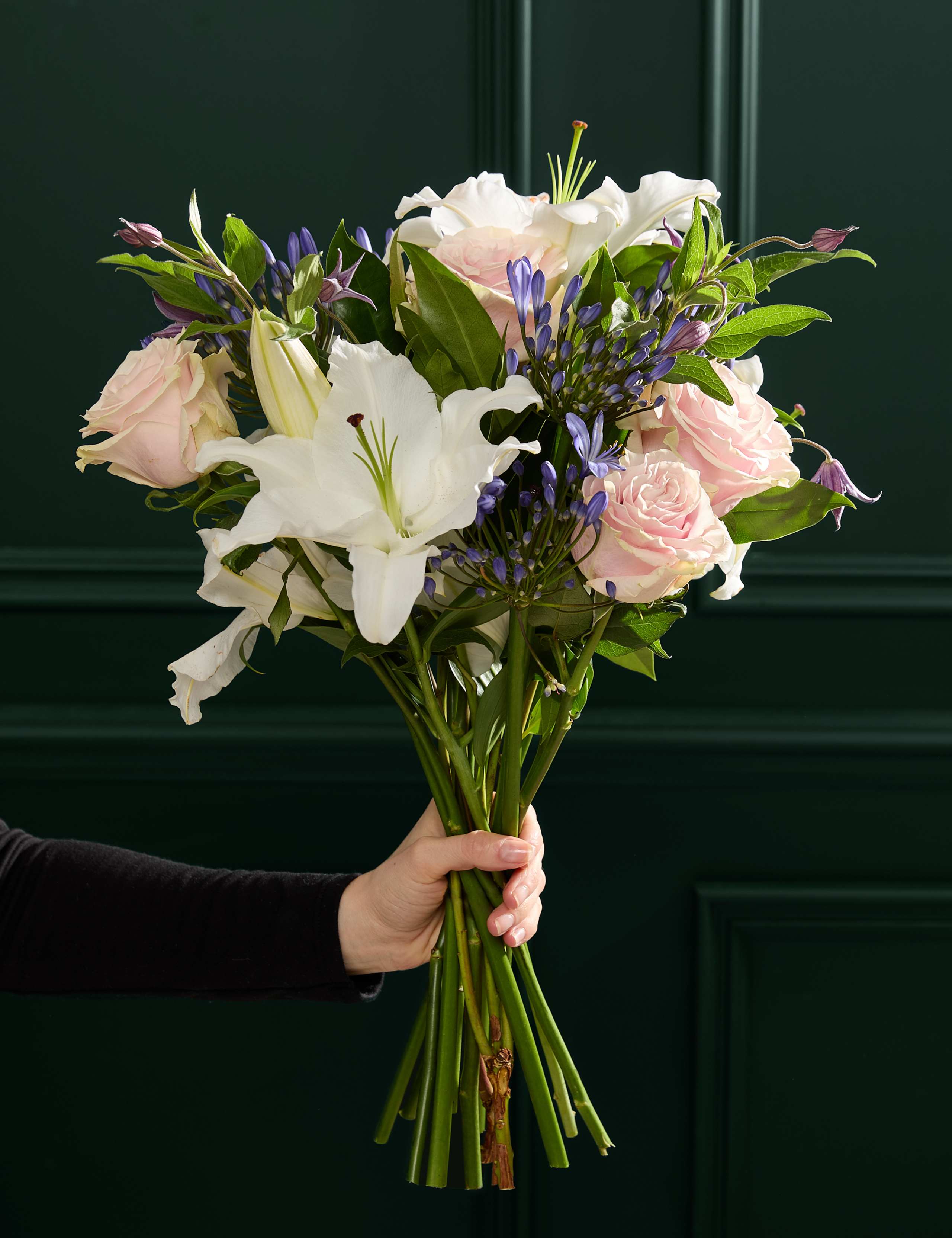 Agapanthus & Rose Bouquet 1 of 7