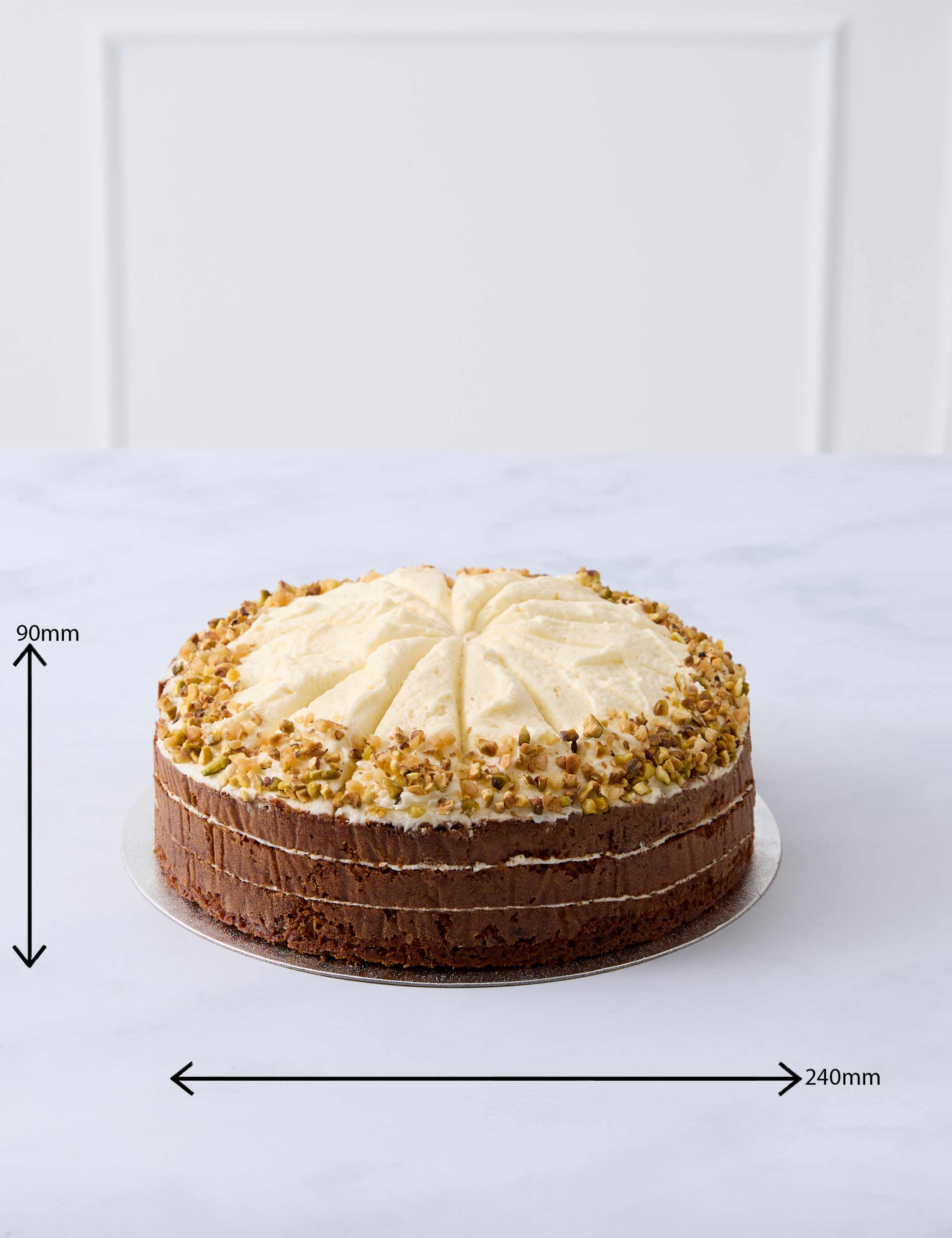 Round Carrot Cake (Serves 14) 4 of 5