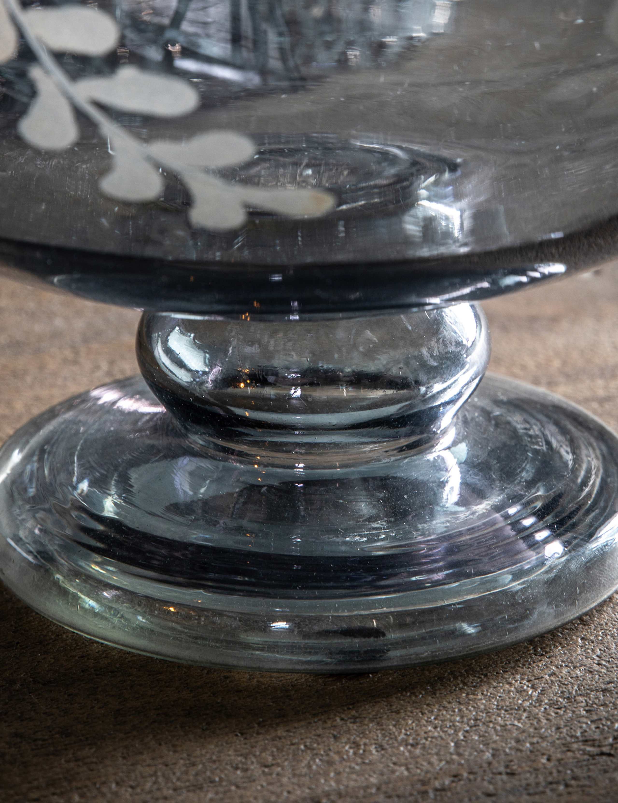 Eva Etched Hurricane Vase 4 of 4