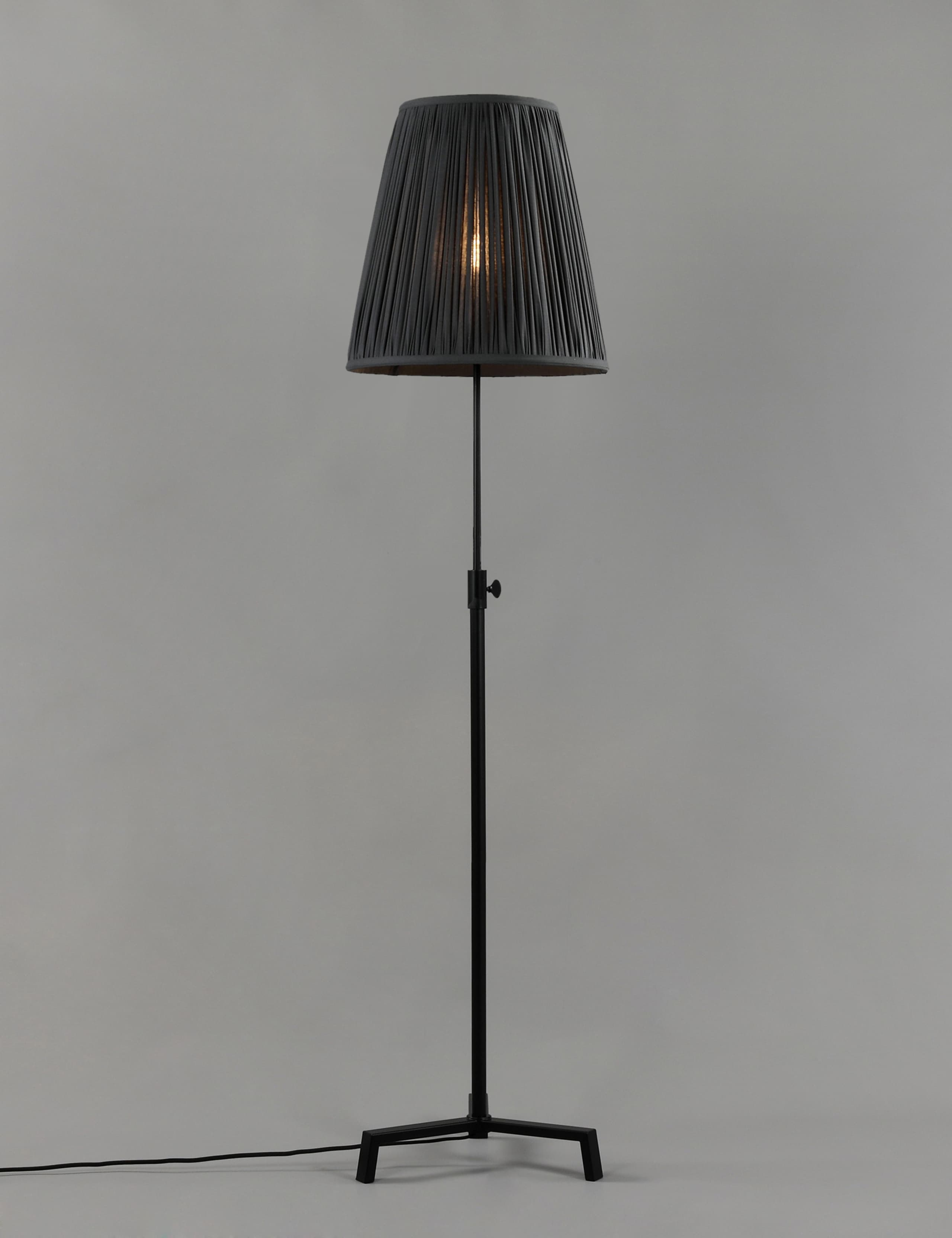 Pleated Large Floor Lamp 6 of 6