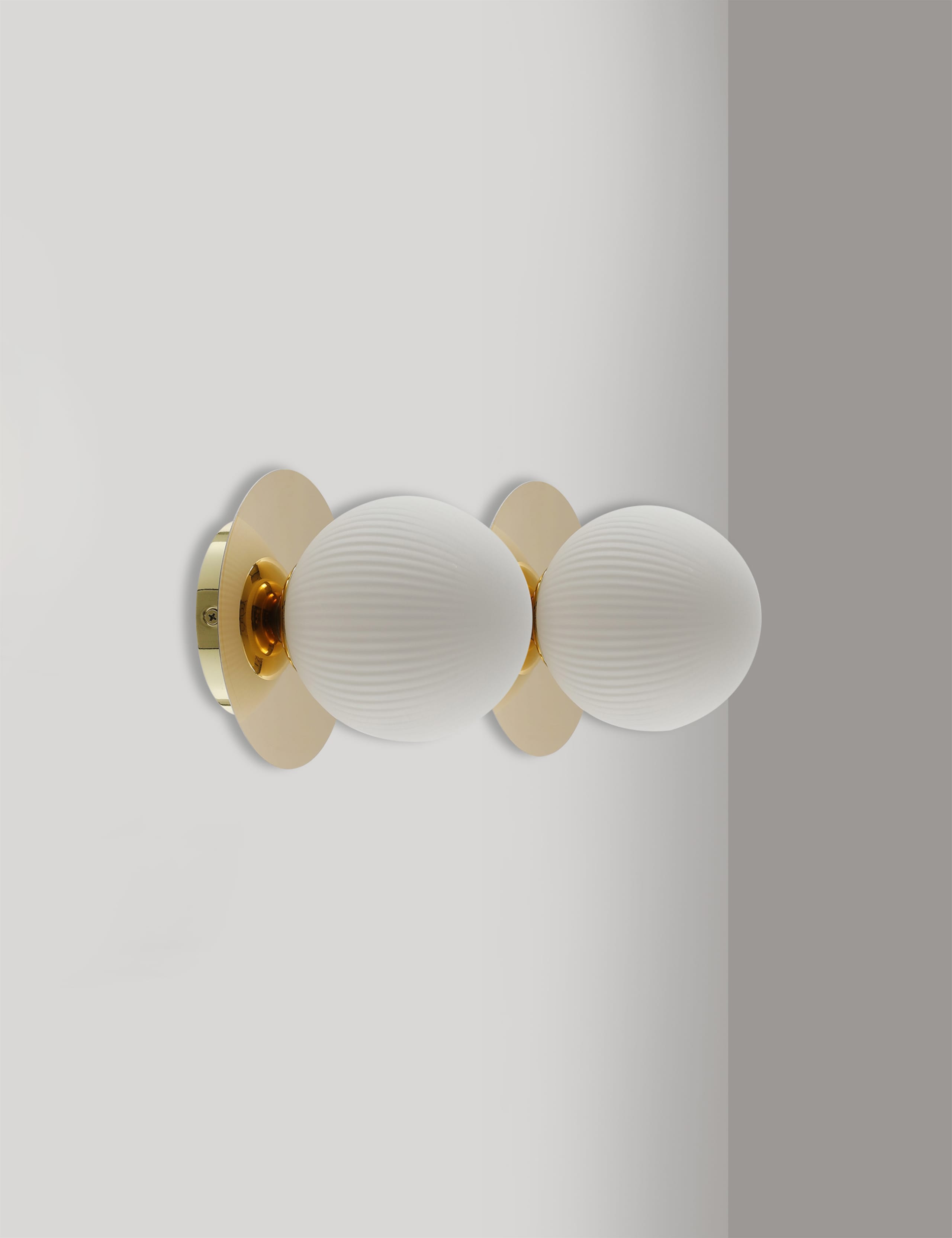 Set of 2 Globe Wall Lights 1 of 7