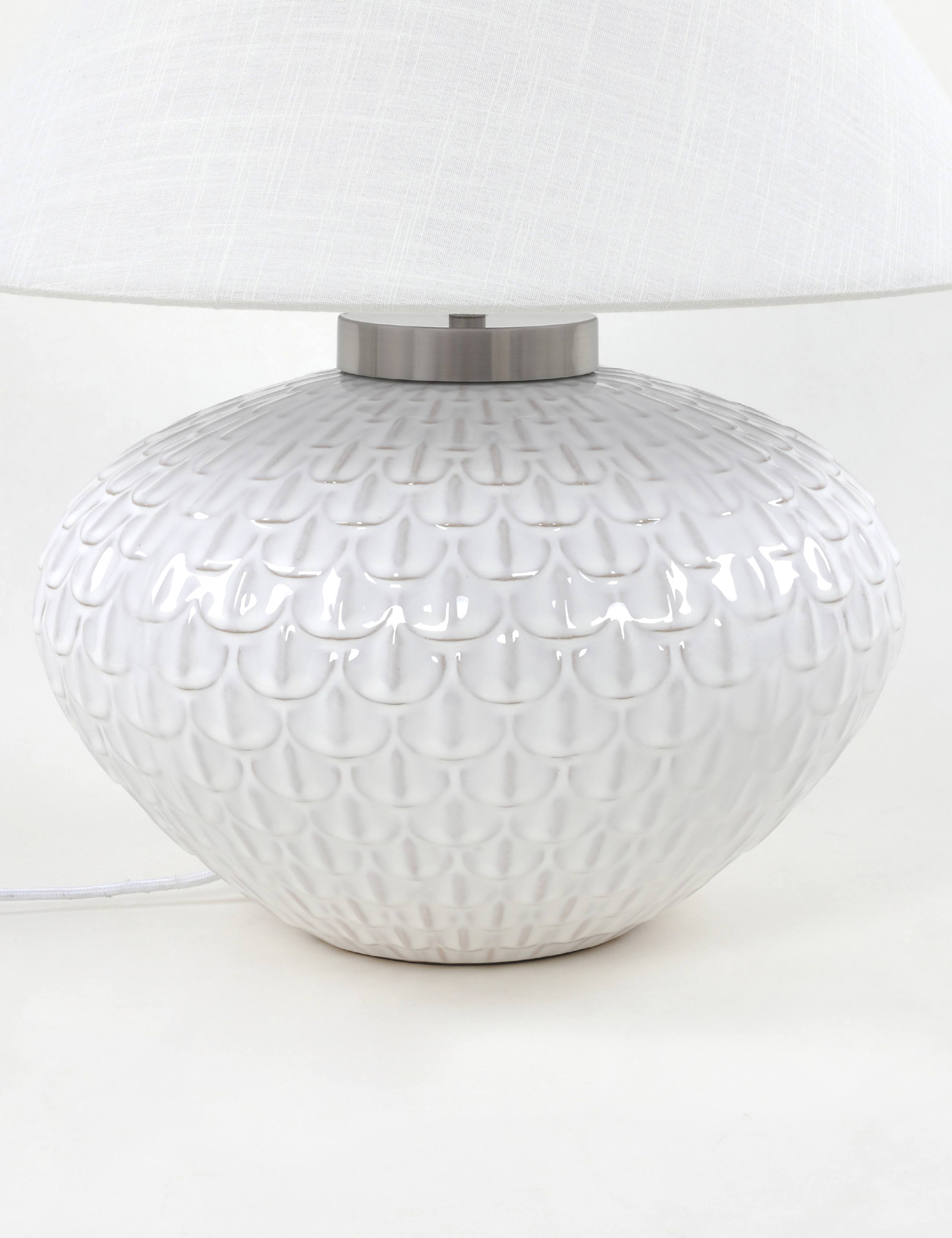 Textured Scallop Table Lamp 4 of 7