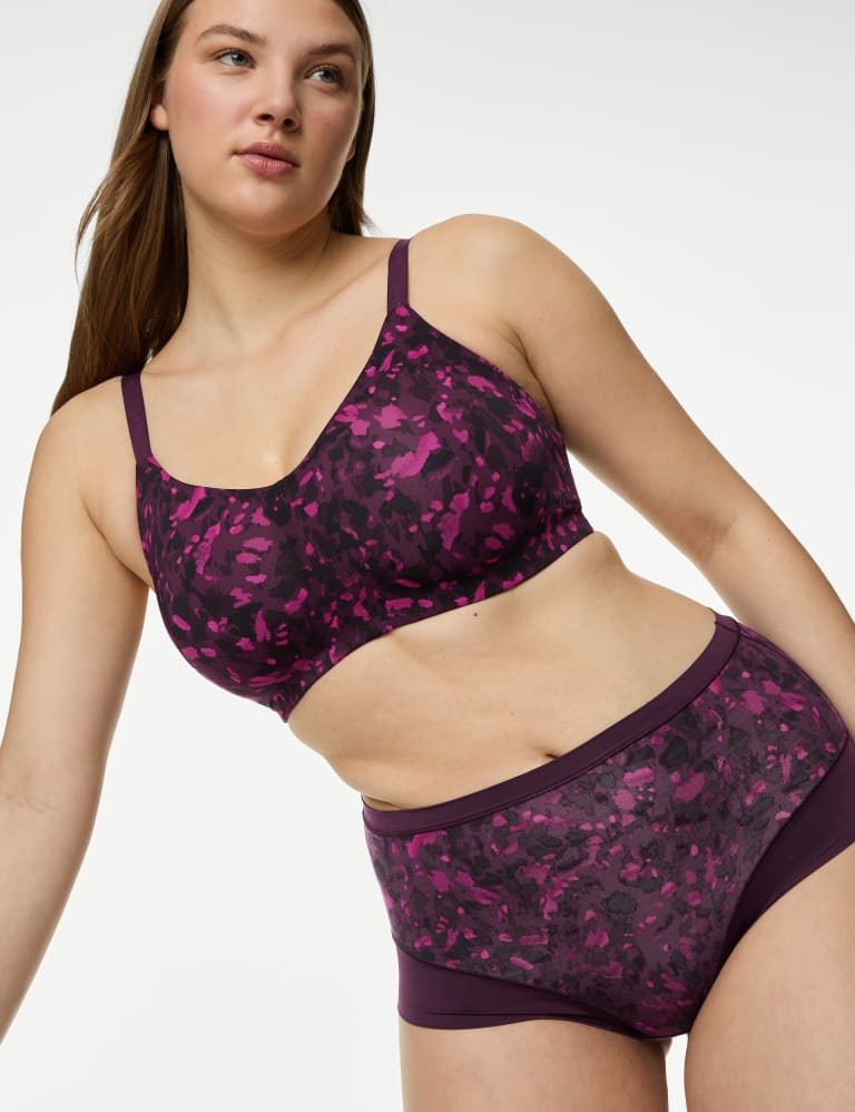 Flexifit™ Non Wired Full Cup Bra Set F-H 1 of 7