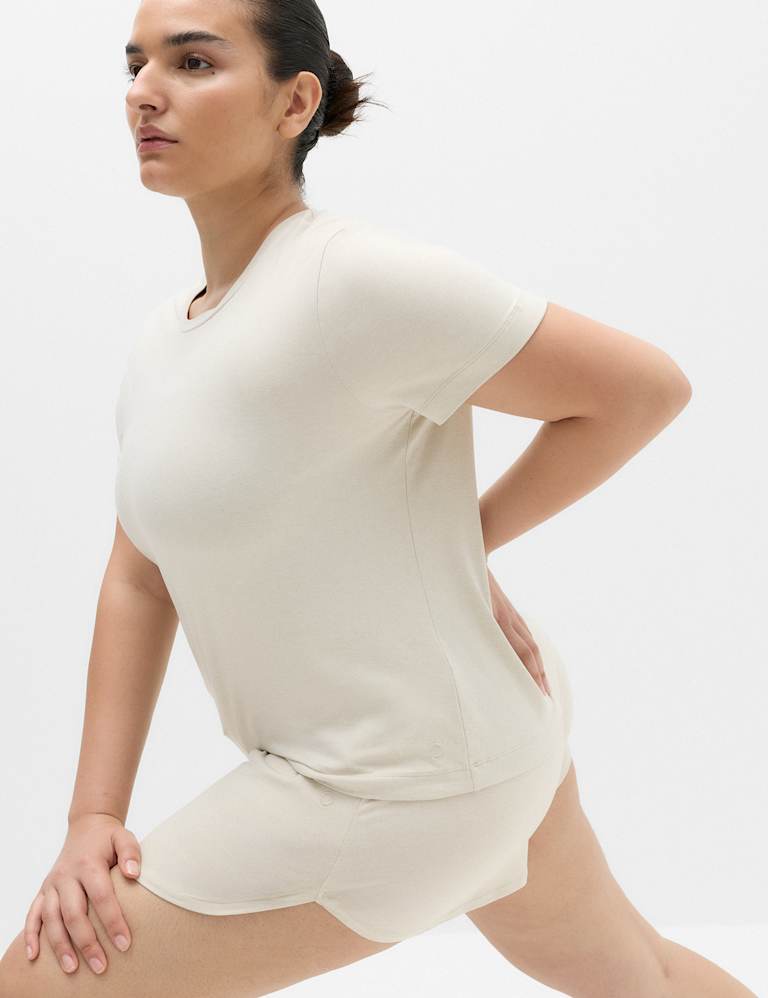 Relaxed T-shirt & Shorts Set 4 of 6