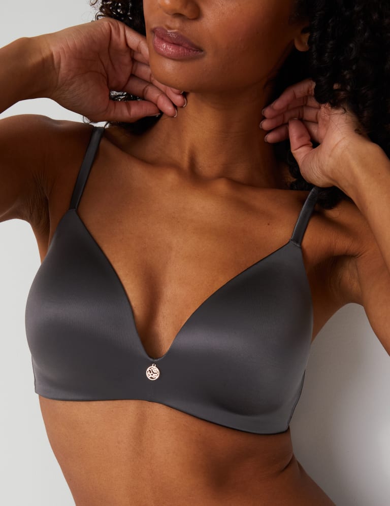 ContourWear Padded Plunge Bra Set A-E 3 of 6