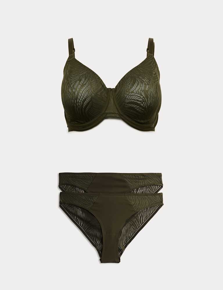 Body Lace Wired Minimiser Bra Set C-H 2 of 6