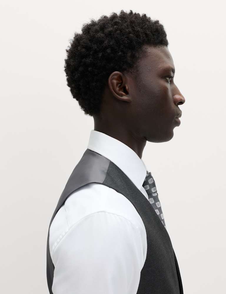 3 Piece Regular Fit Stretch Suit 5 of 6