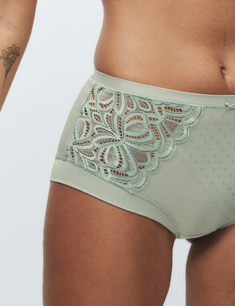 Amelia Lace Non Wired Full Cup Bra Set A-E 5 of 6