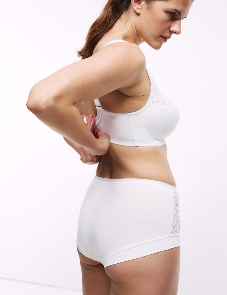 Lace Wired Minimiser Bra Set C-H 6 of 6