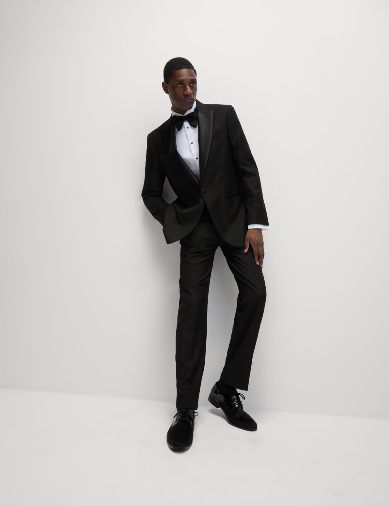 Regular Fit Stretch Tuxedo Suit