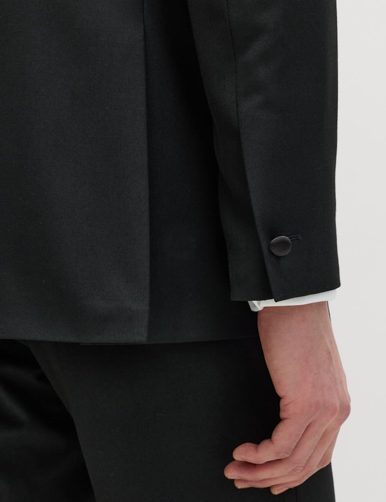 2 Piece Regular Fit Stretch Tuxedo Suit 6 of 7