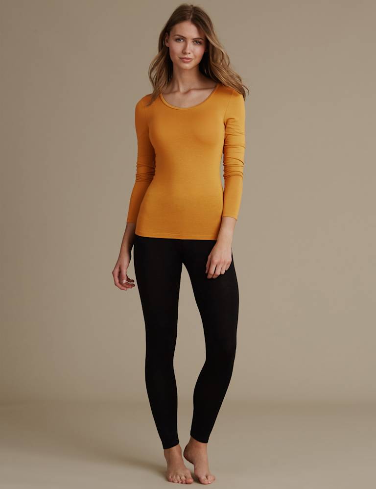 Heatgen™ Thermal Top & Leggings Set 1 of 1